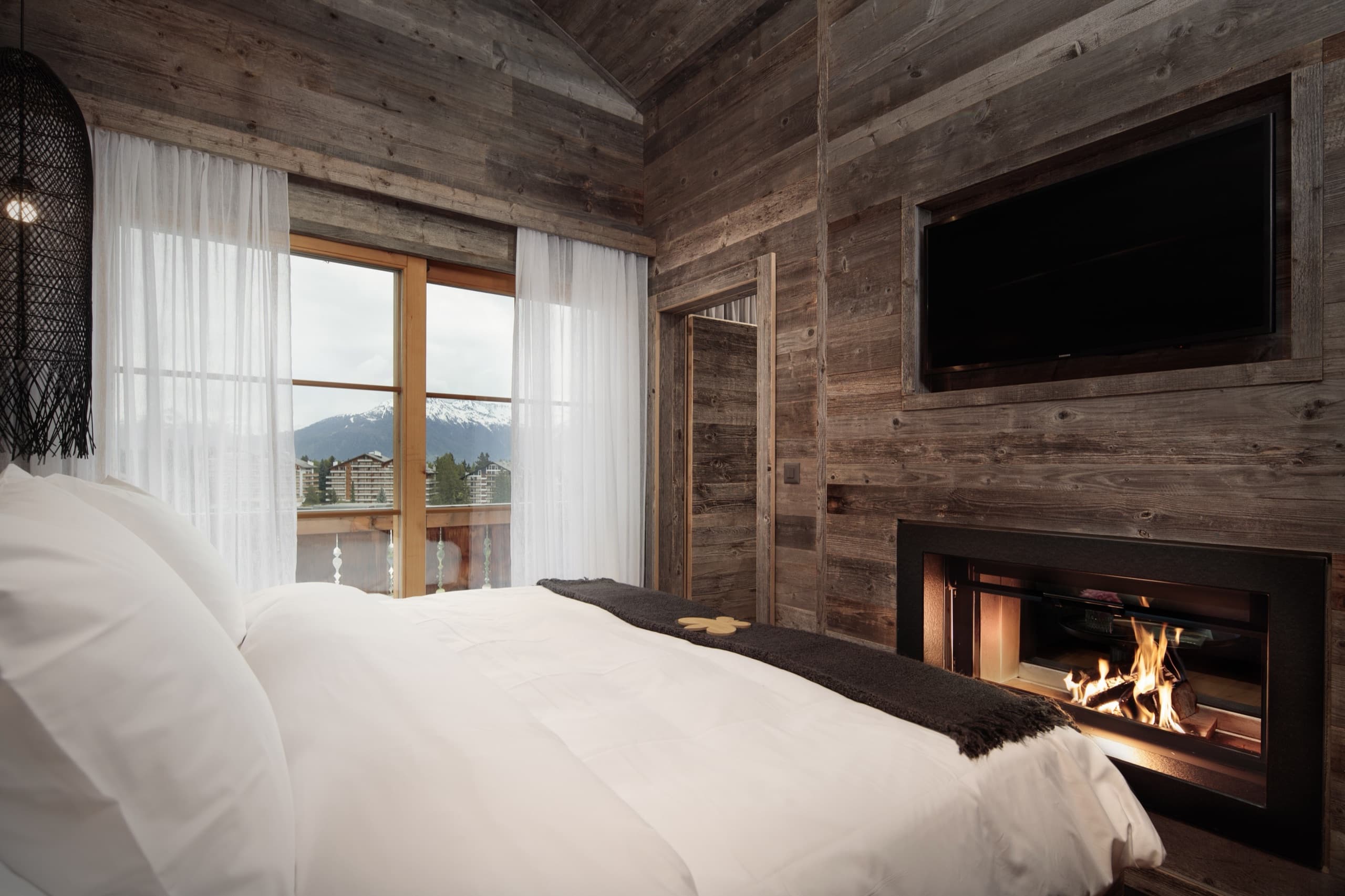 Hostellerie du Pas de l'Ours — room