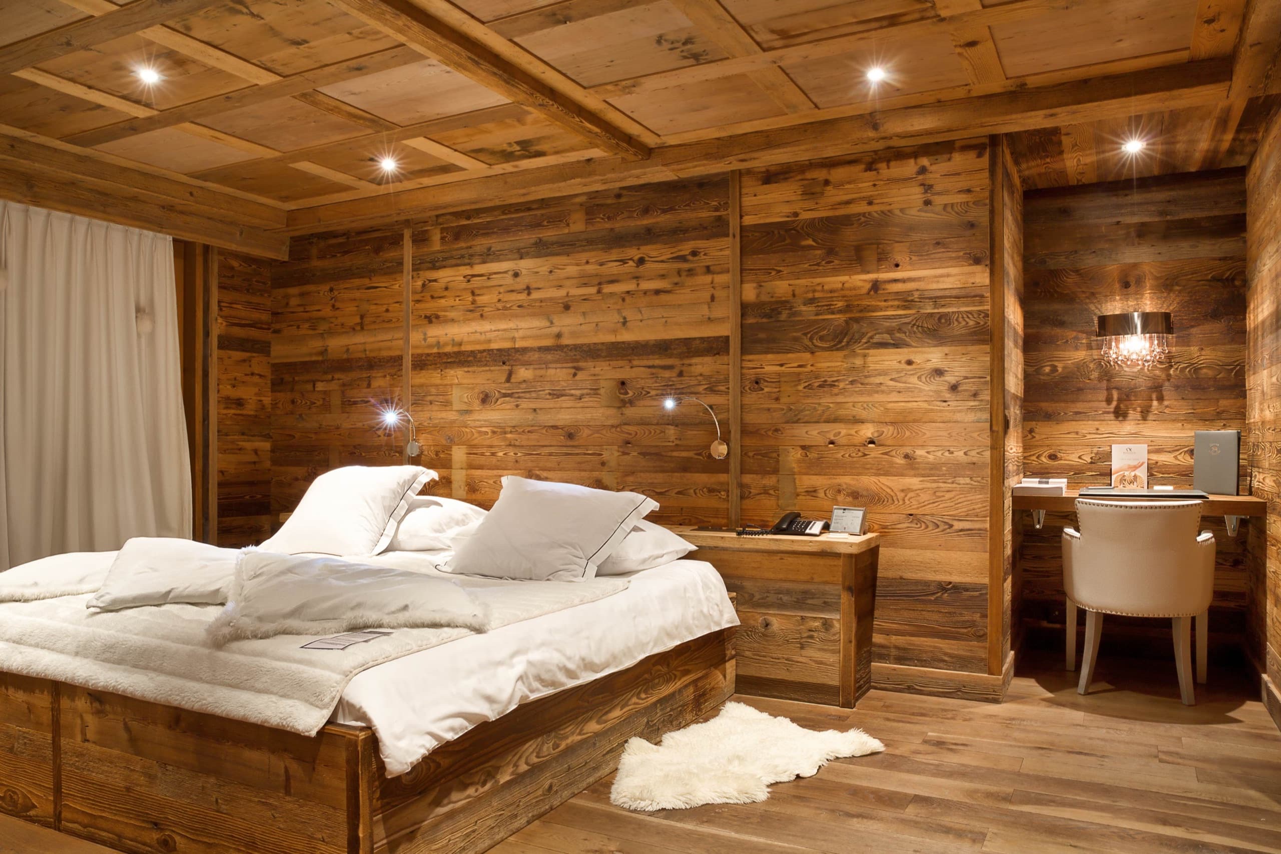 Hostellerie du Pas de l'Ours — room