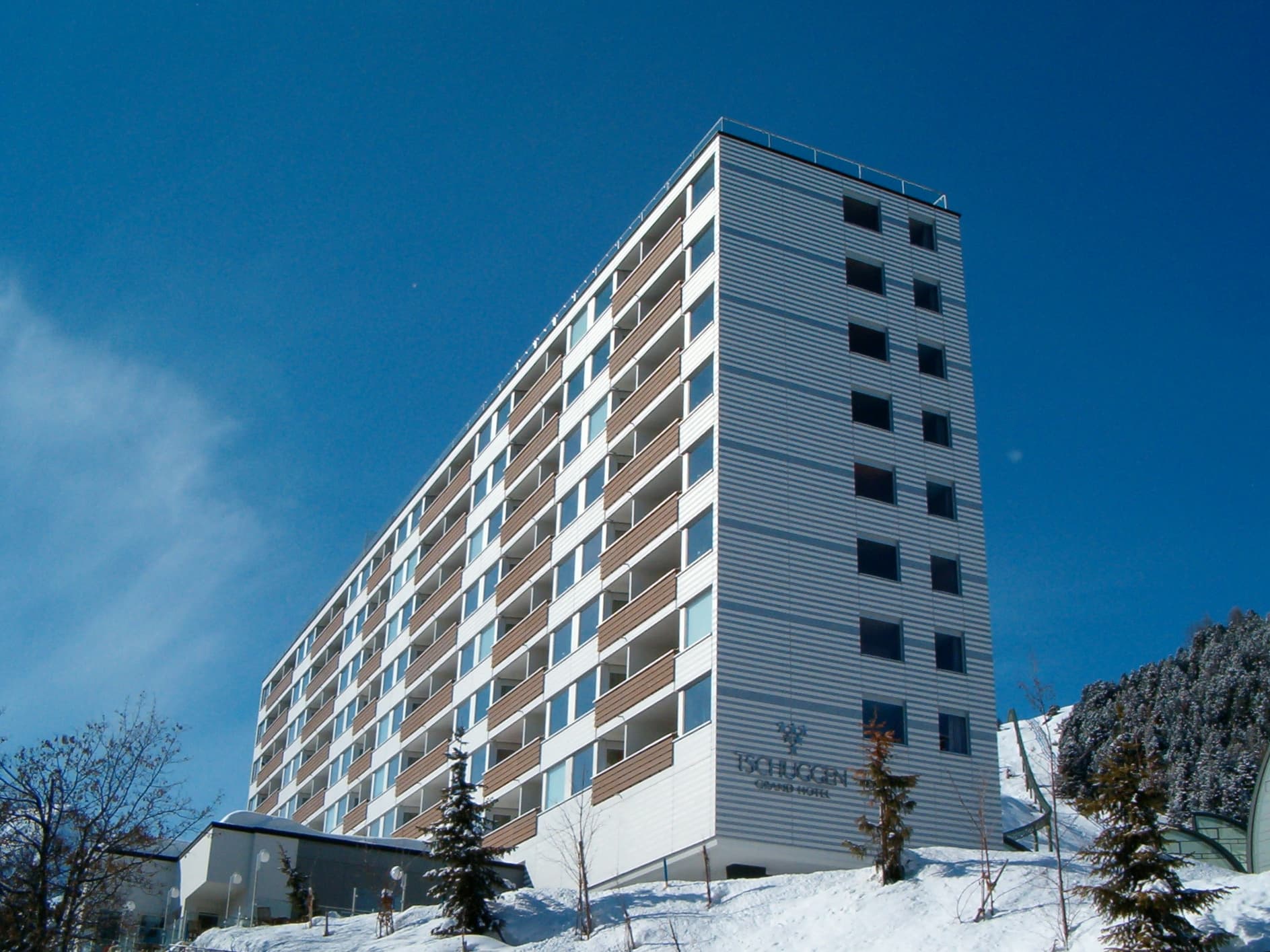 Tschuggen Grand Hotel — exterior