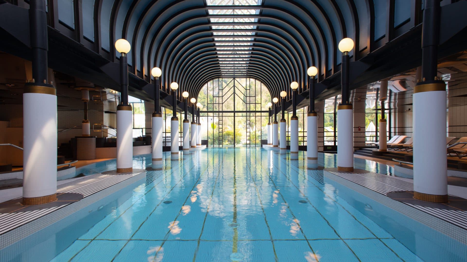 Victoria-Jungfrau Grand Hotel & Spa — pool