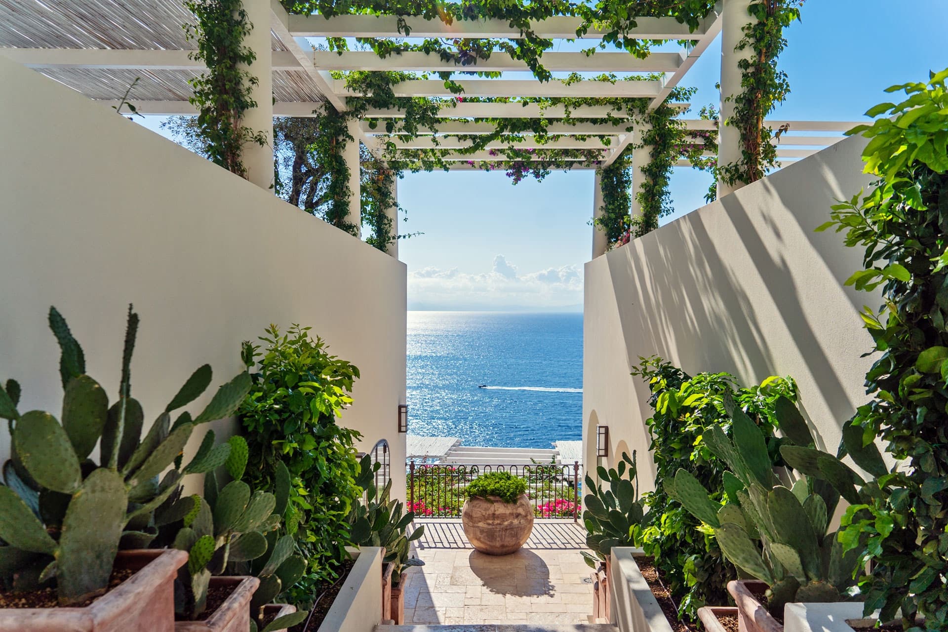 Borgo Santandrea — garden
