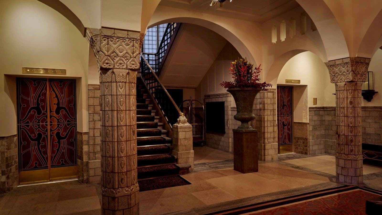 Hotel TwentySeven — lobby