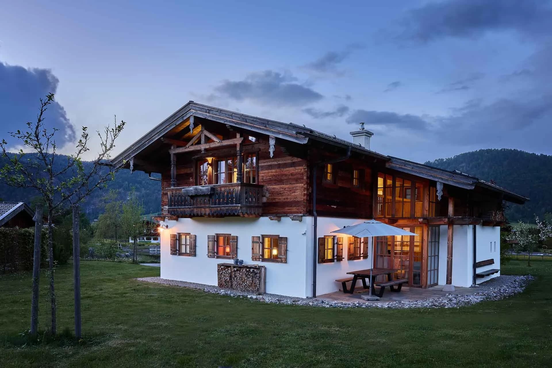Gut Steinbach — exterior