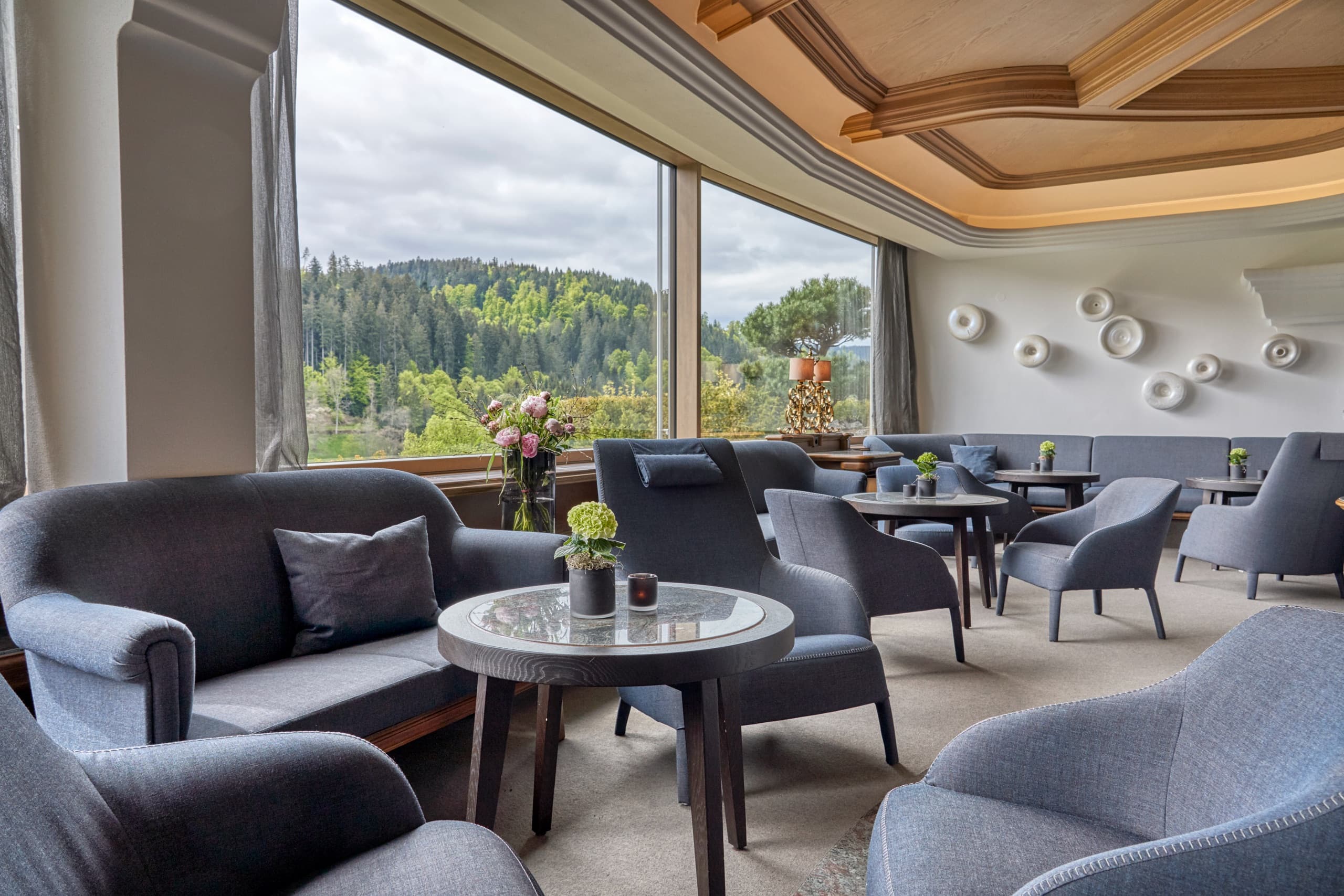 Hotel Traube Tonbach — lobby