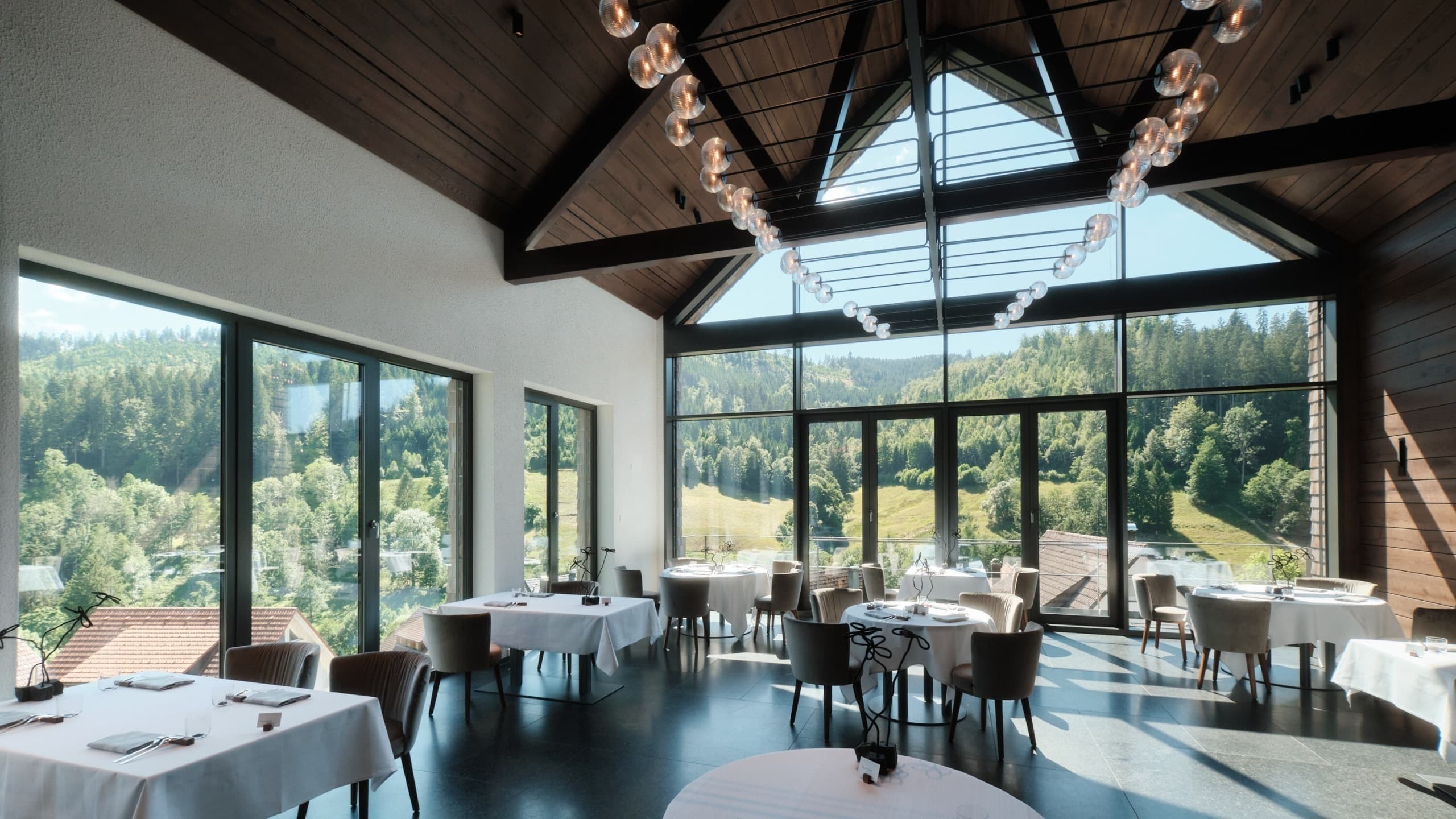 Hotel Traube Tonbach — restaurant
