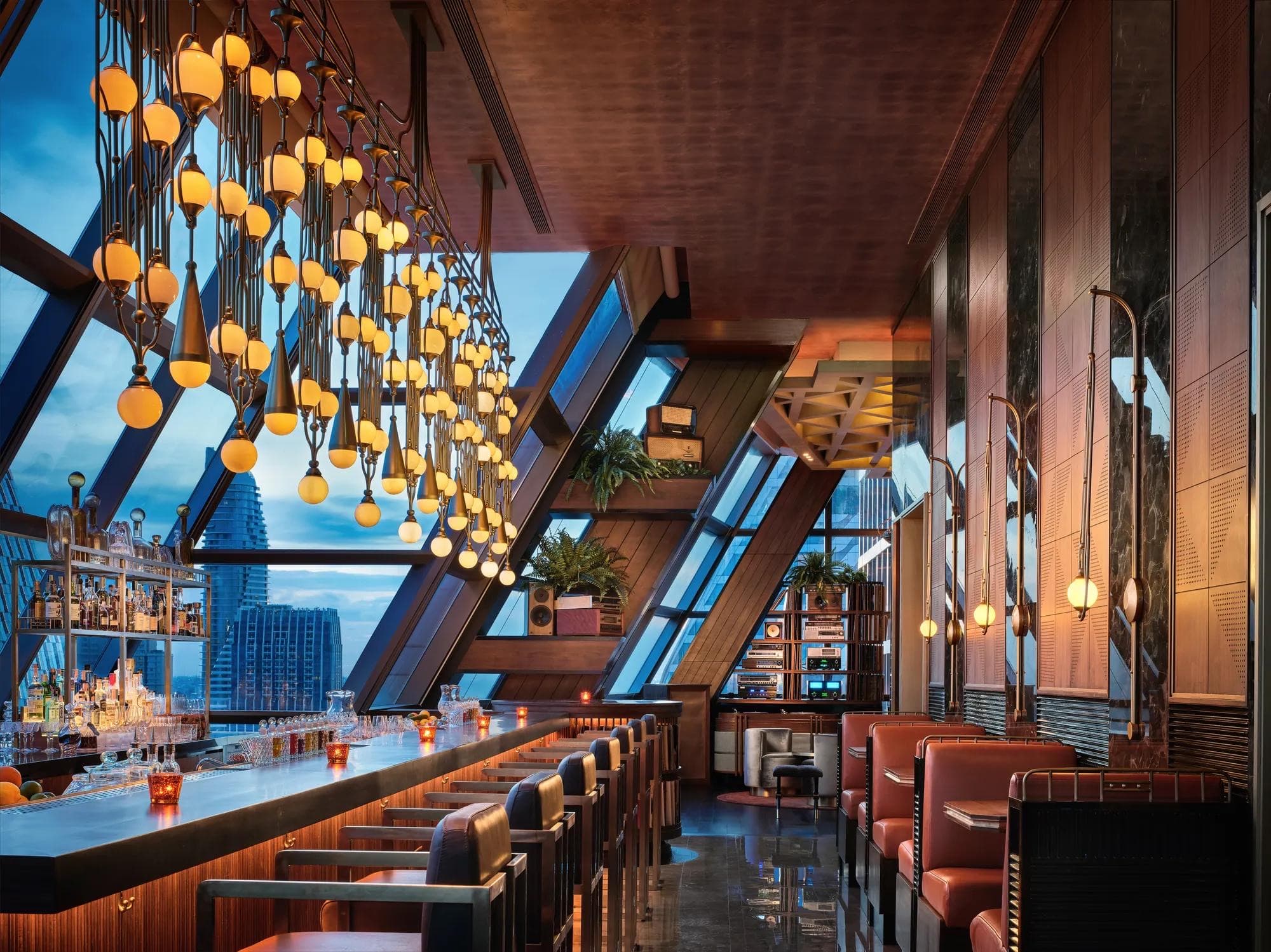 Rosewood Bangkok — bar