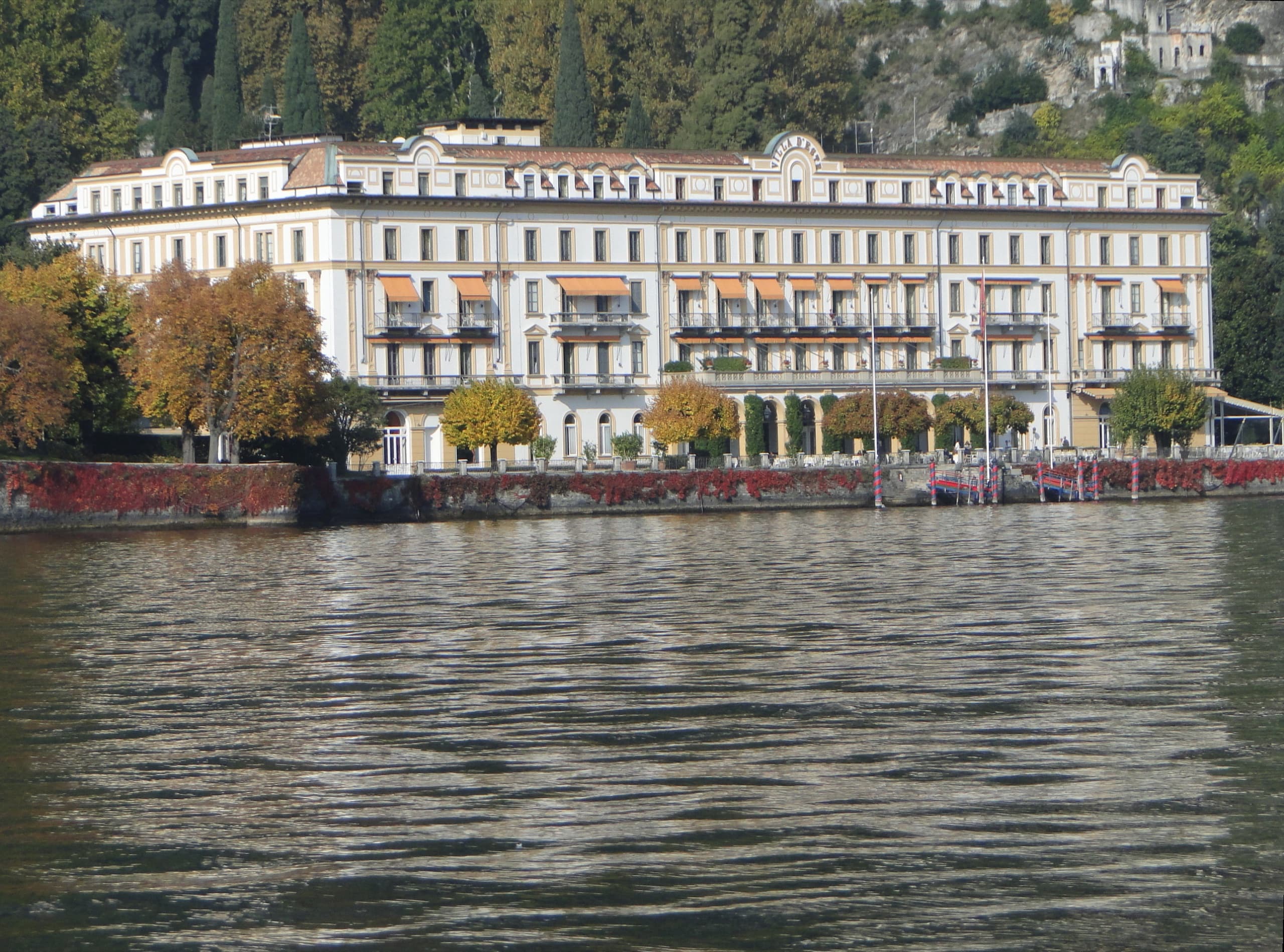 Villa d'Este — exterior