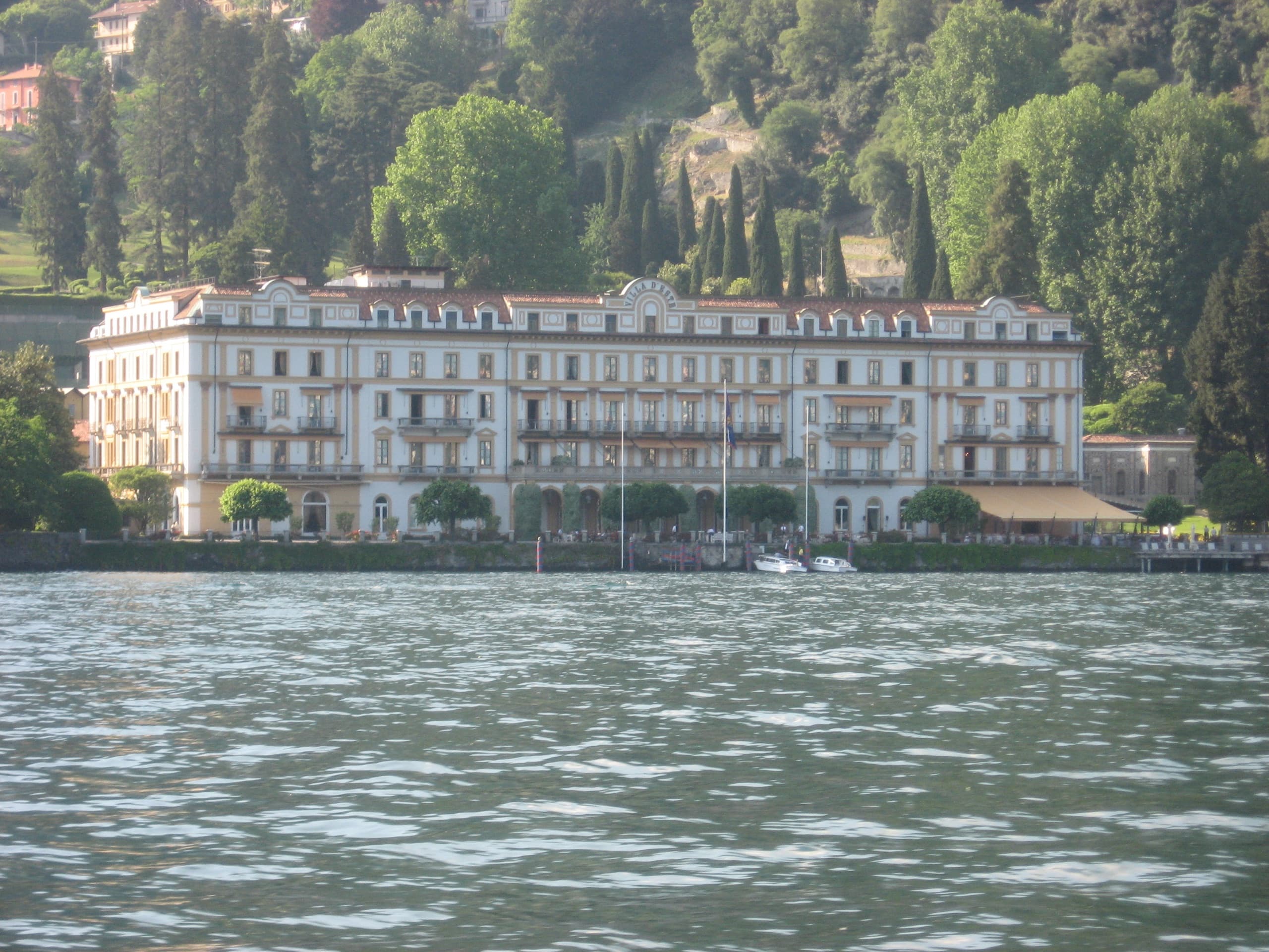 Villa d'Este — exterior