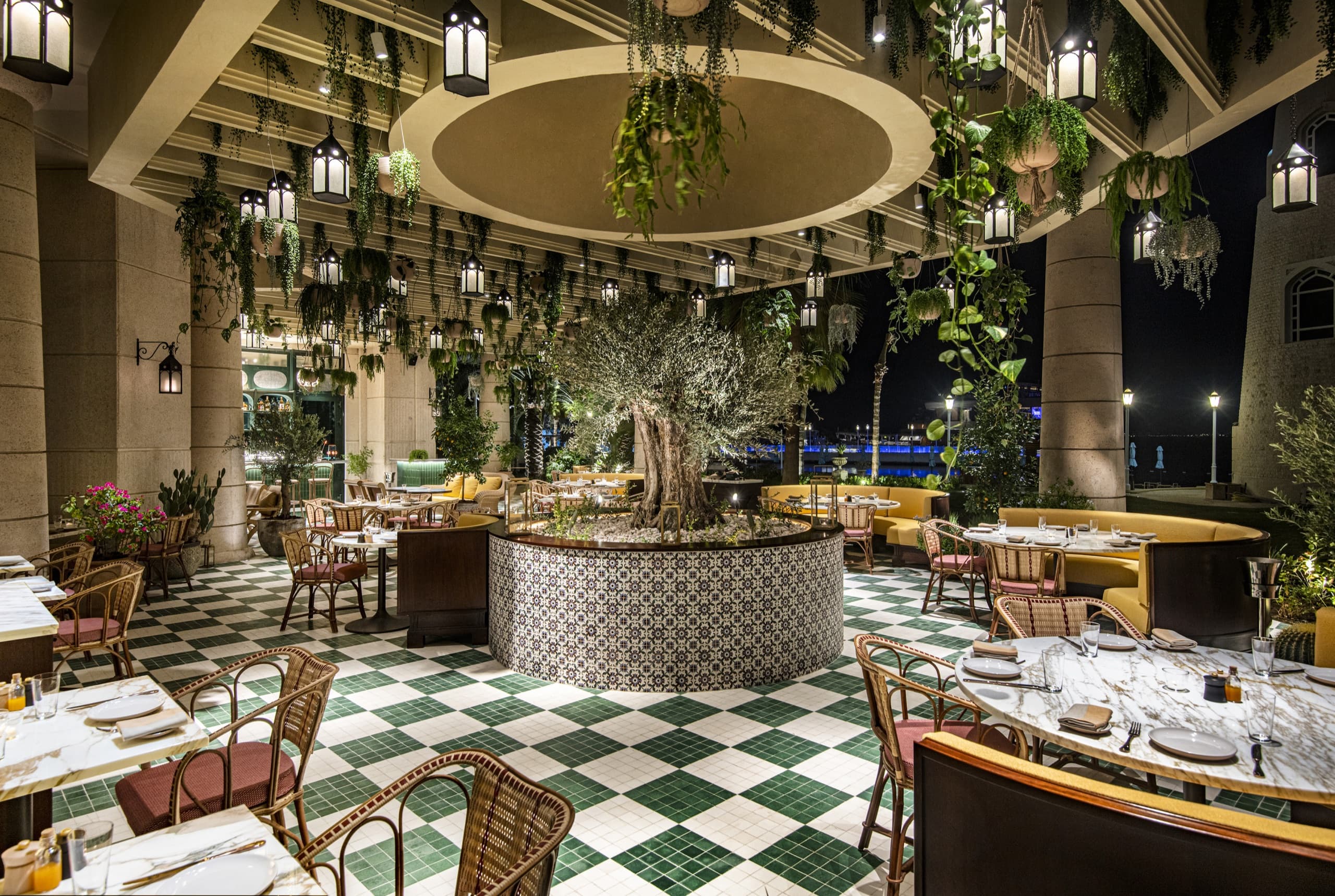 Four Seasons Hotel Doha — restaurant
