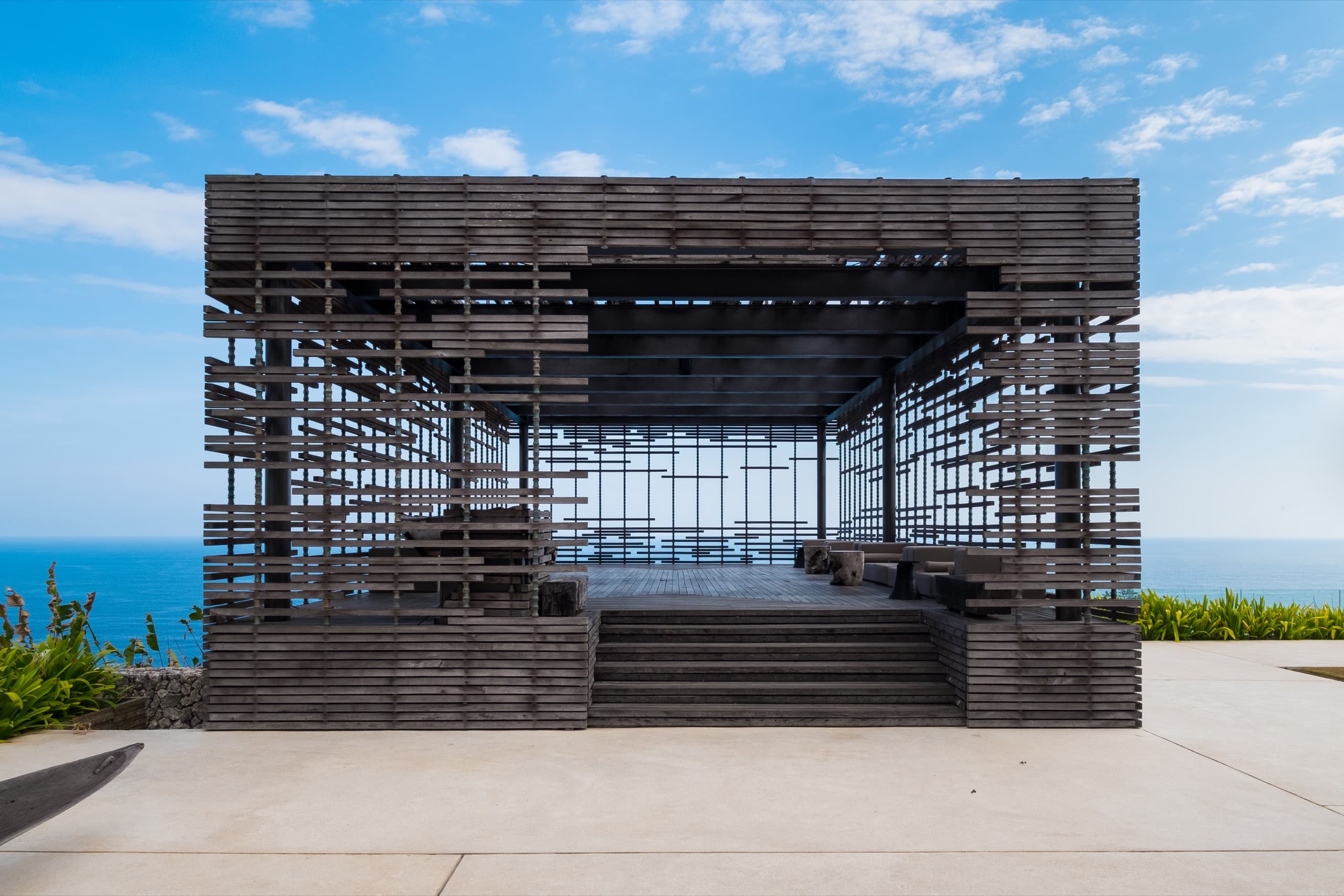 Alila Villas Uluwatu — exterior
