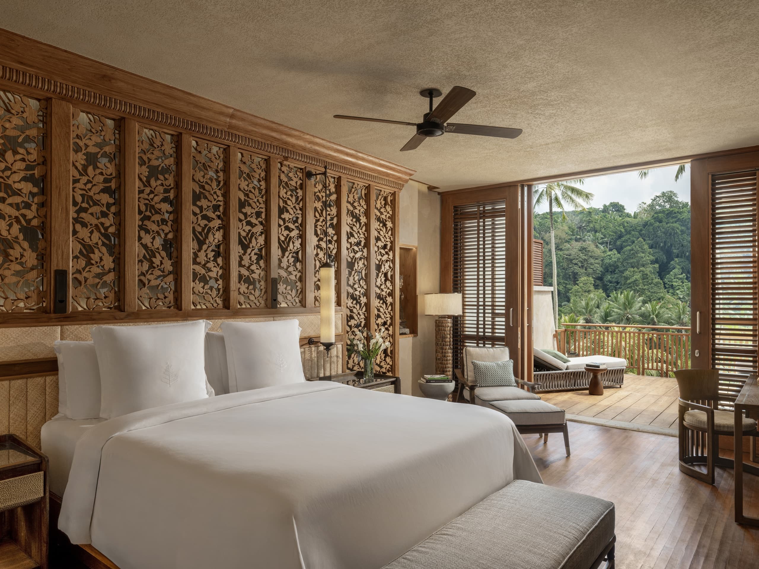 Four Seasons Resort Bali at Sayan — suite