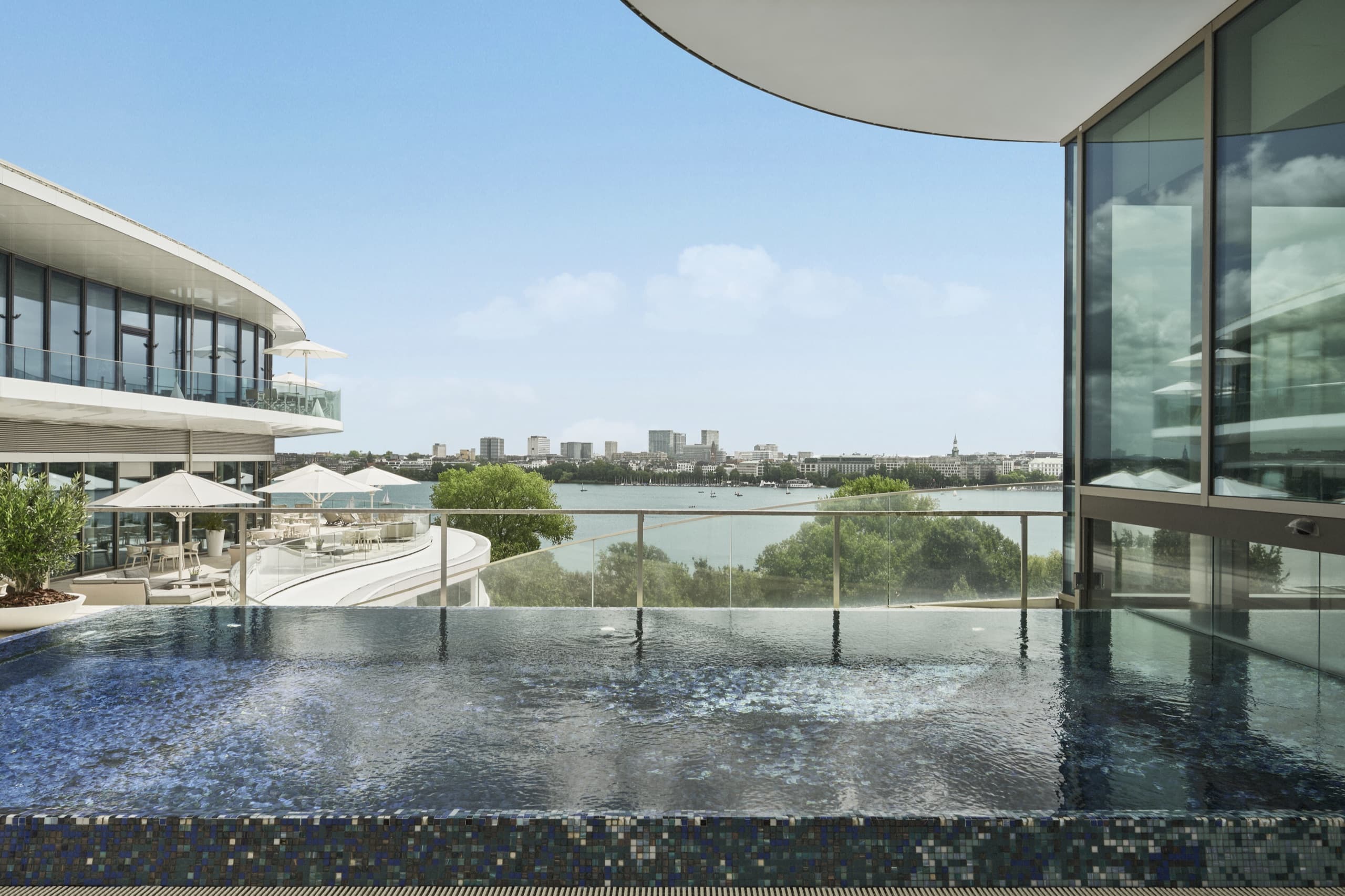 The Fontenay — pool