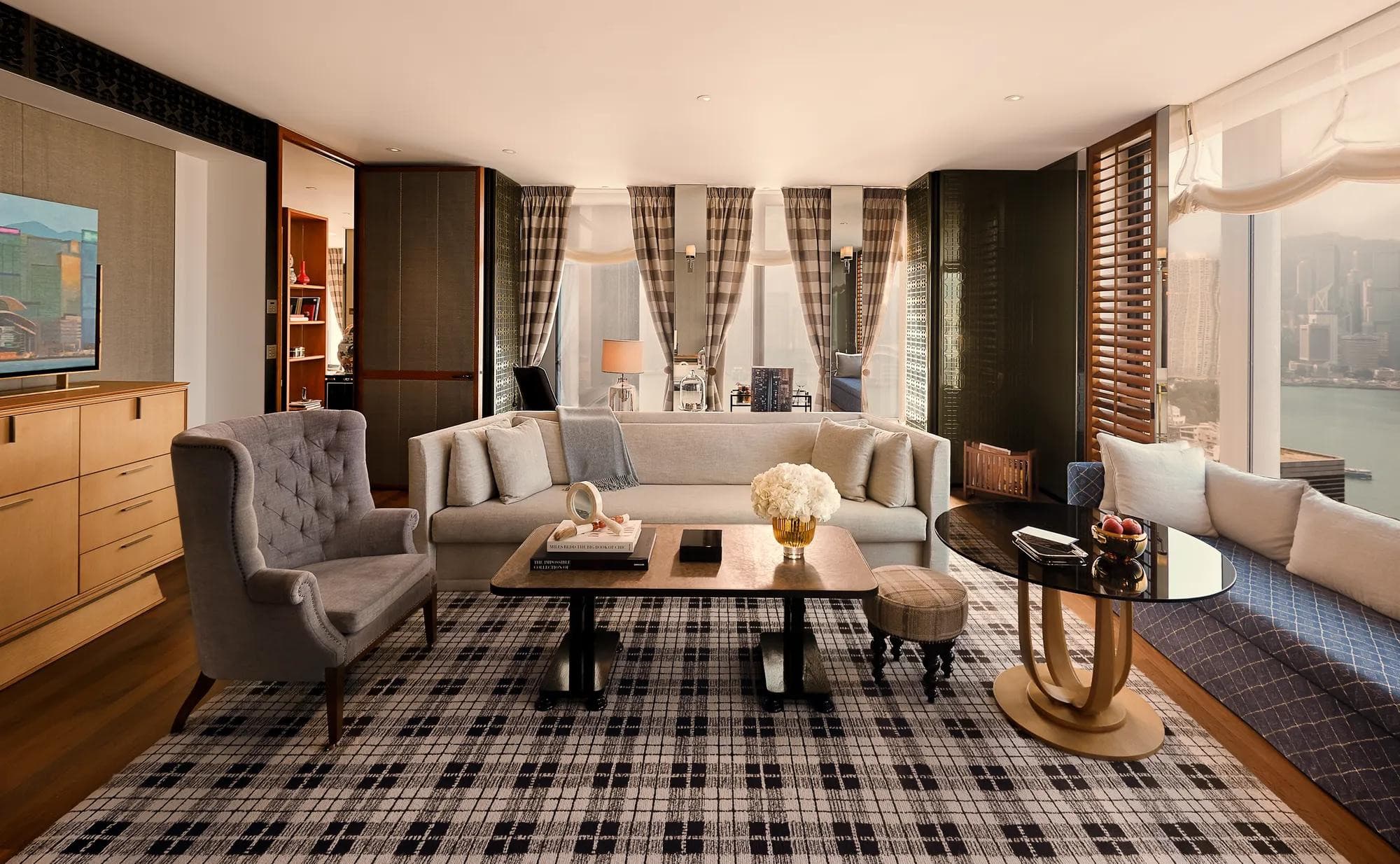 Rosewood Hong Kong — suite