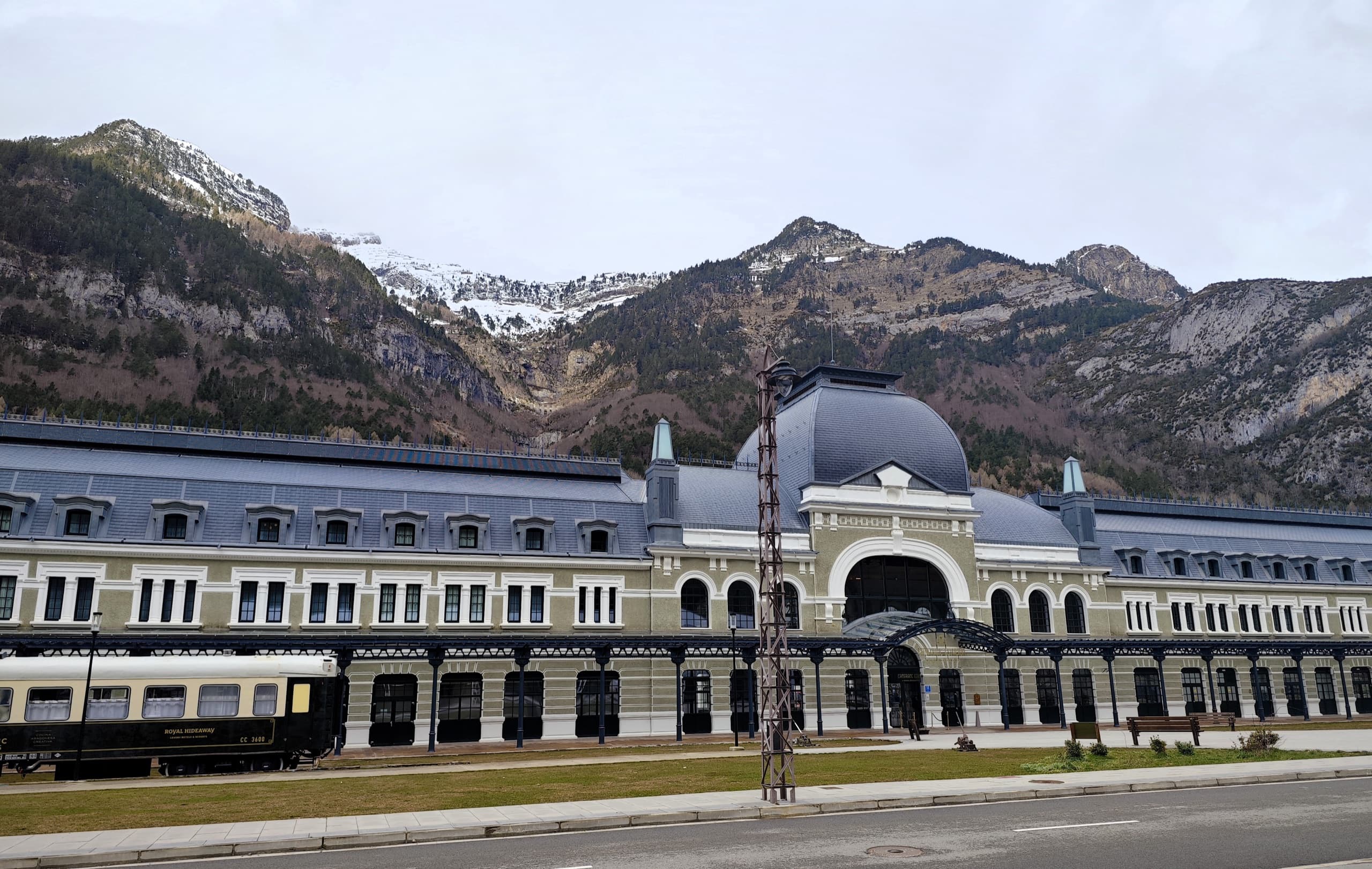 Canfranc Estación, a Royal Hideaway Hotel — exterior
