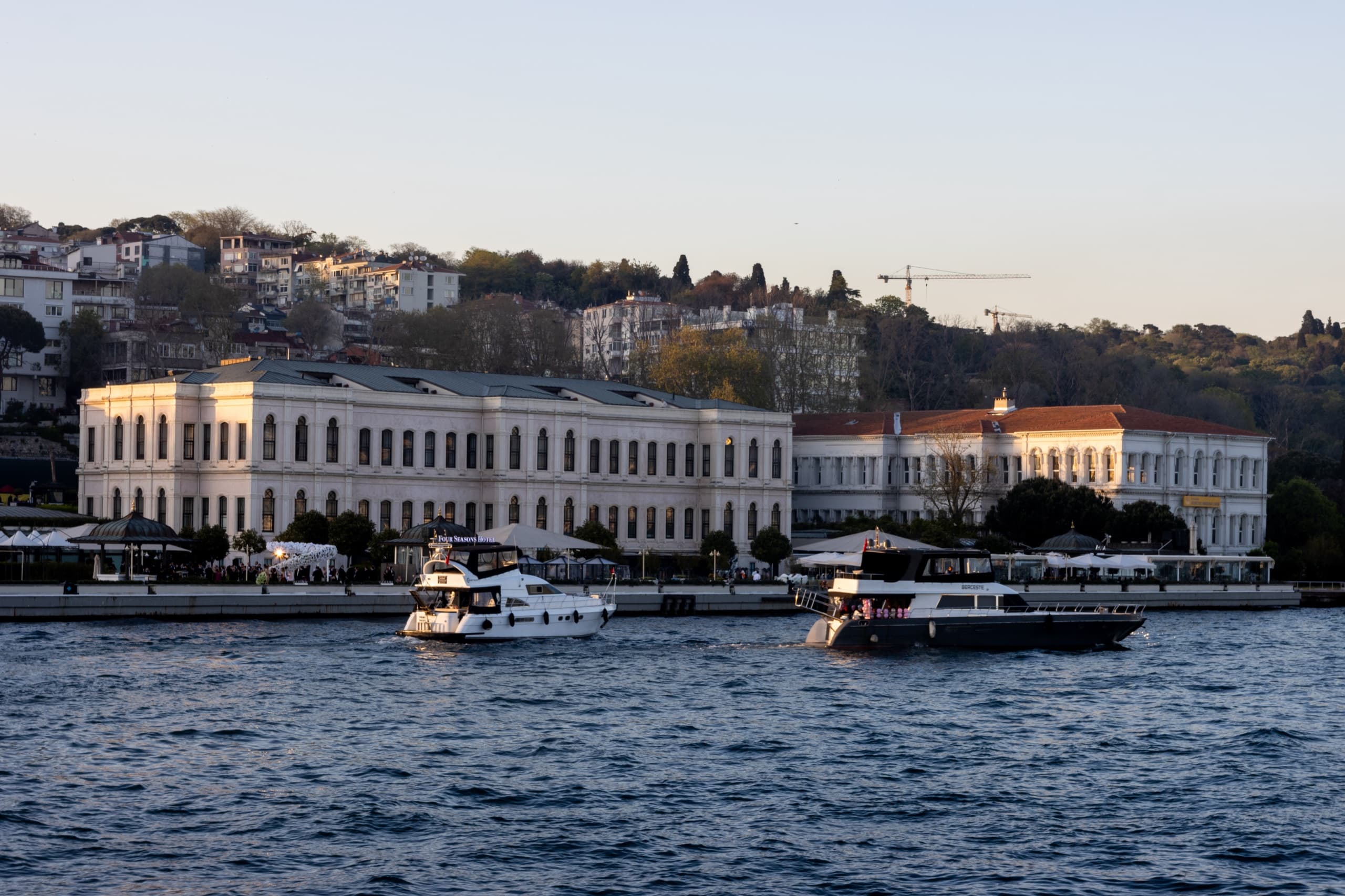 Four Seasons Hotel Istanbul at the Bosphorus — exterior
