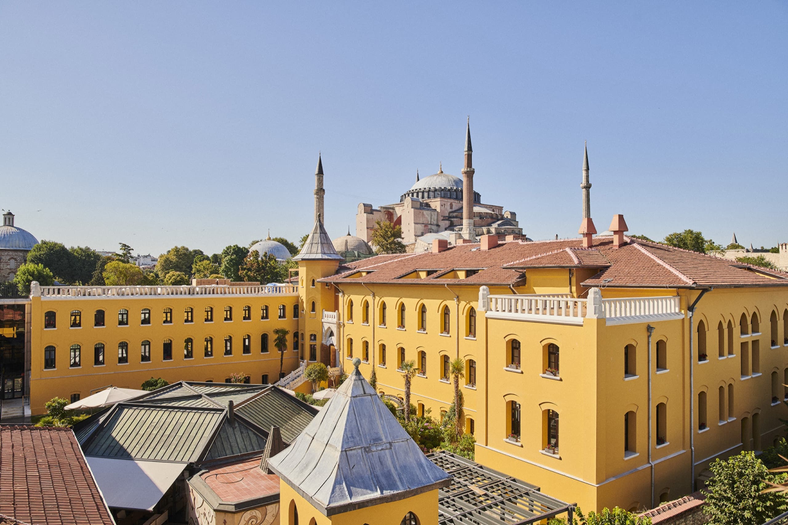 Four Seasons Hotel Istanbul at Sultanahmet — exterior