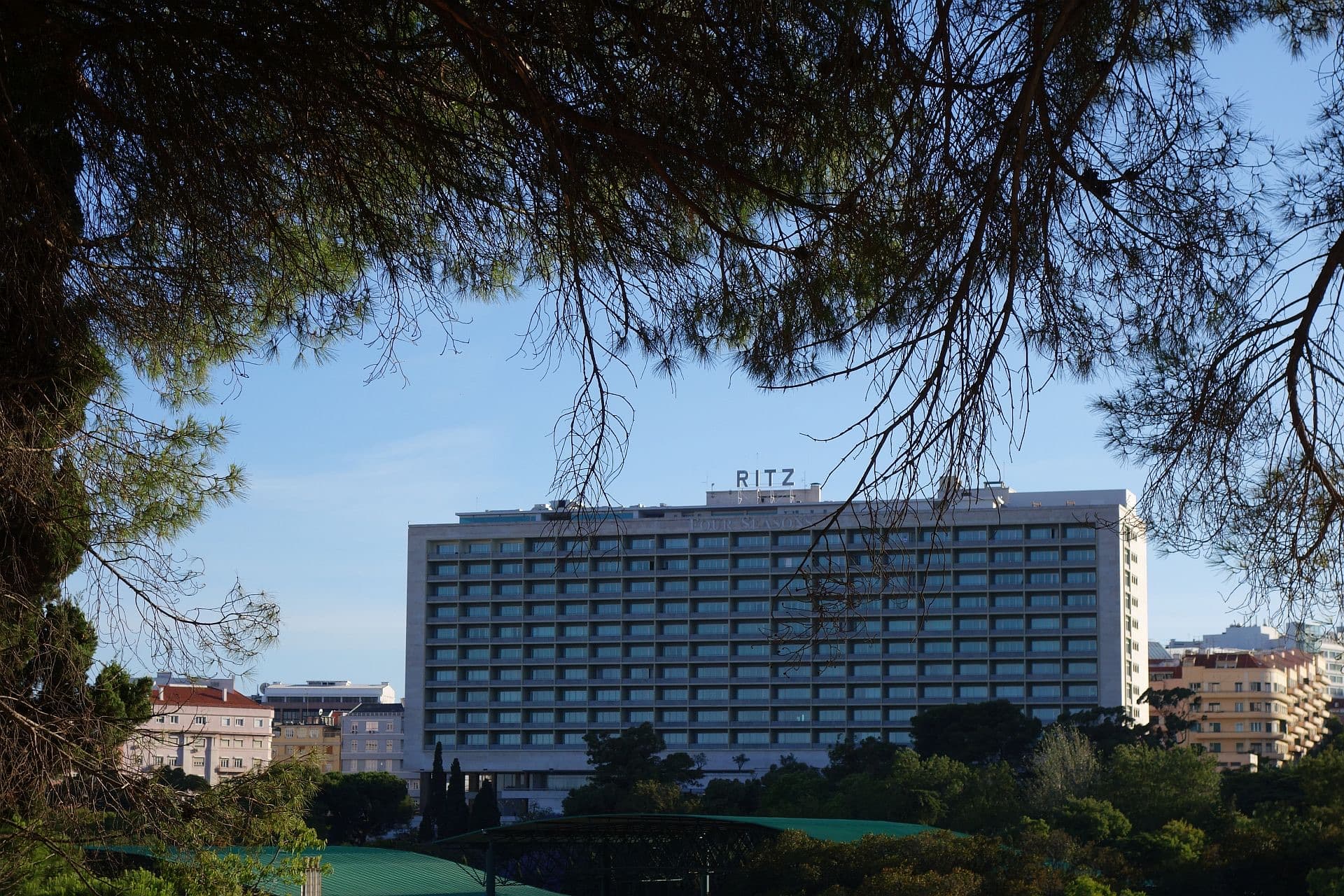 Four Seasons Hotel Ritz Lisbon — exterior