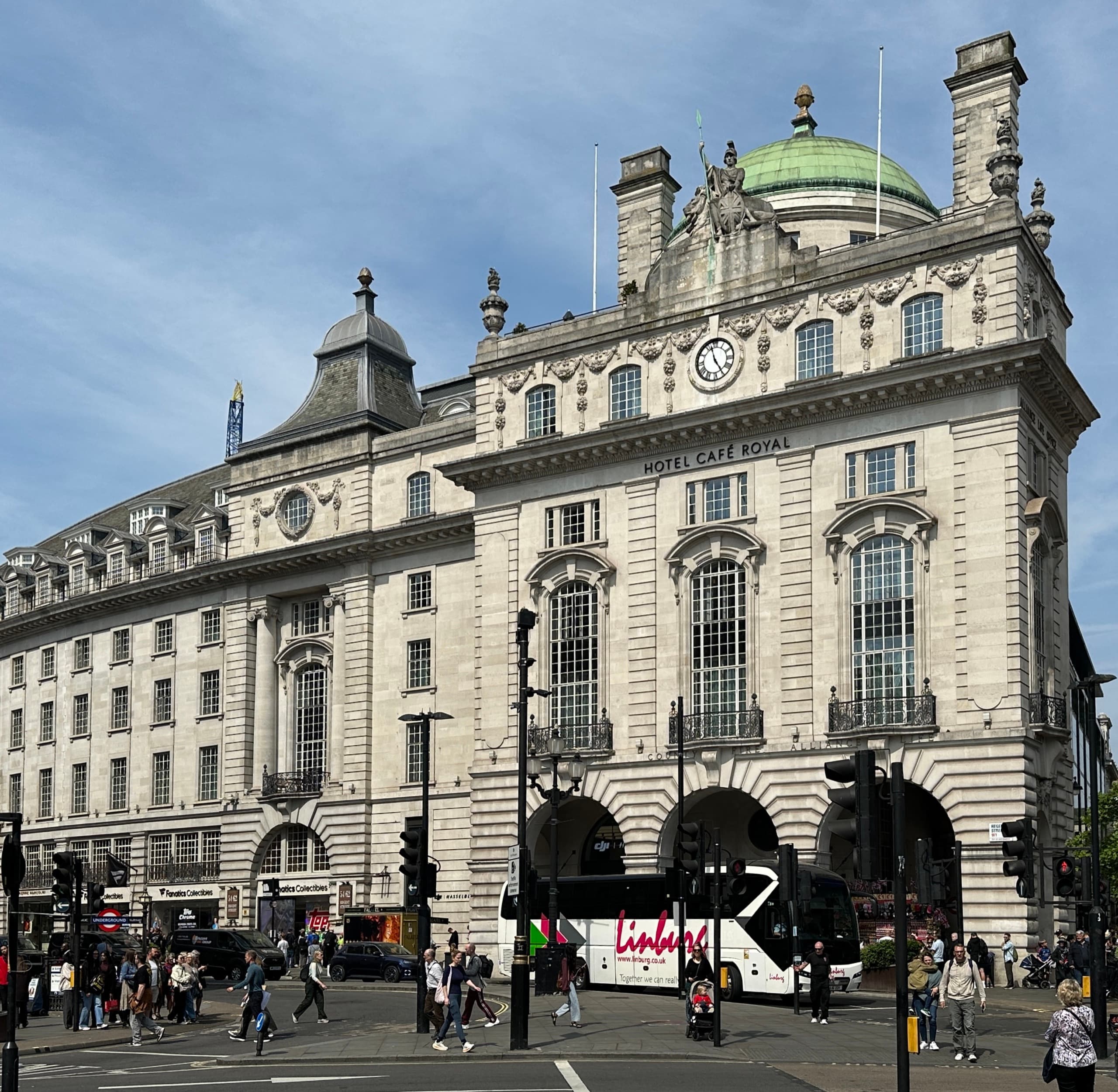 Hotel Café Royal — exterior