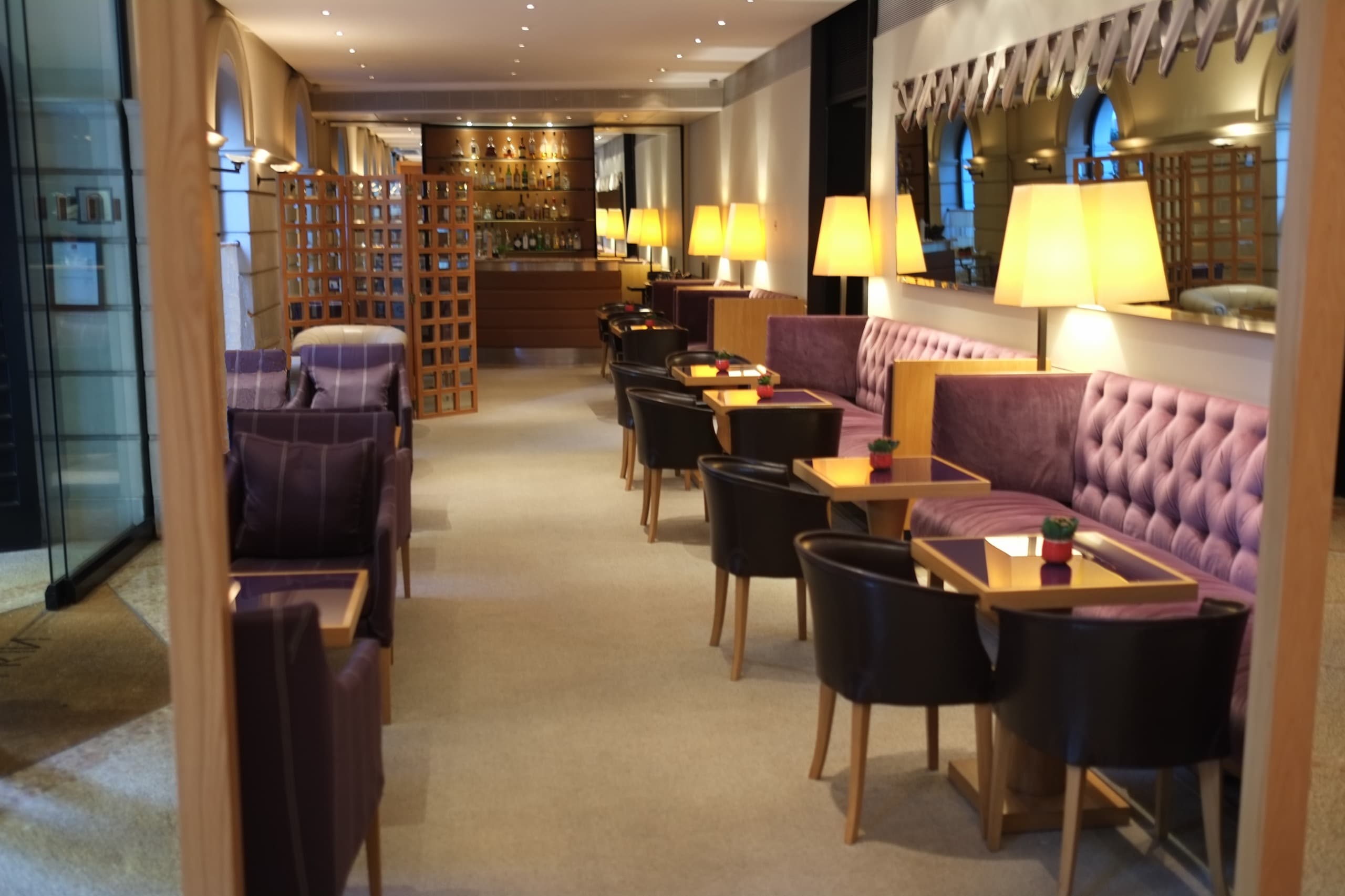 COMO The Halkin, London — bar
