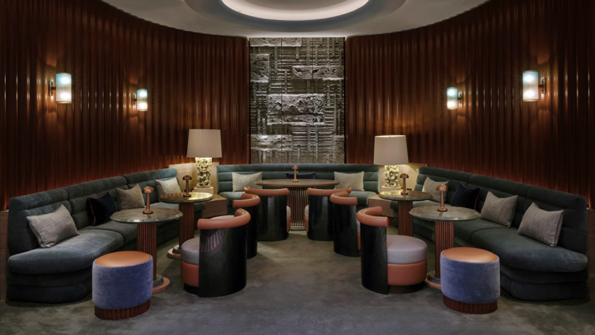 Four Seasons Hotel London at Park Lane — bar
