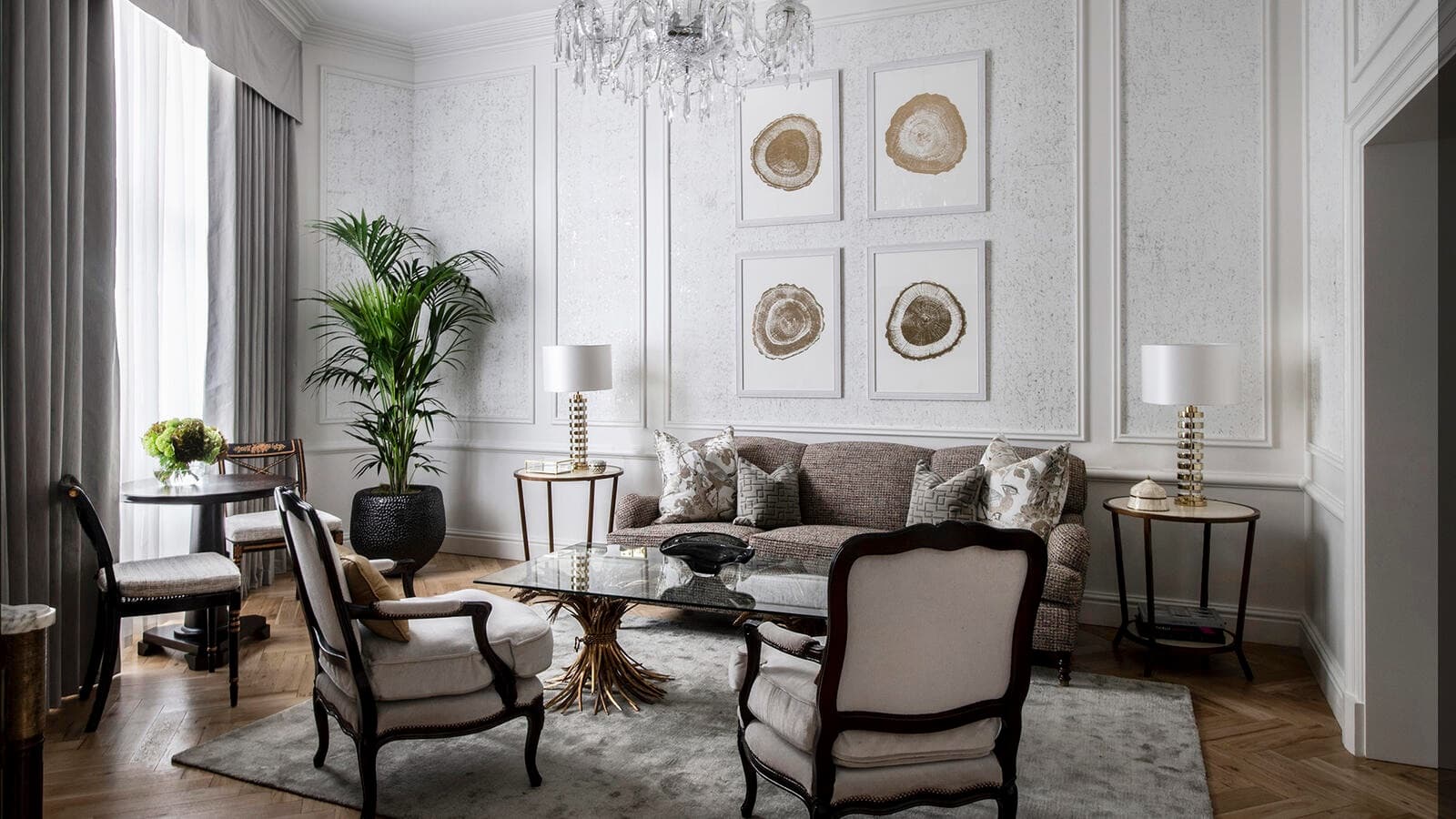 The Kensington — suite
