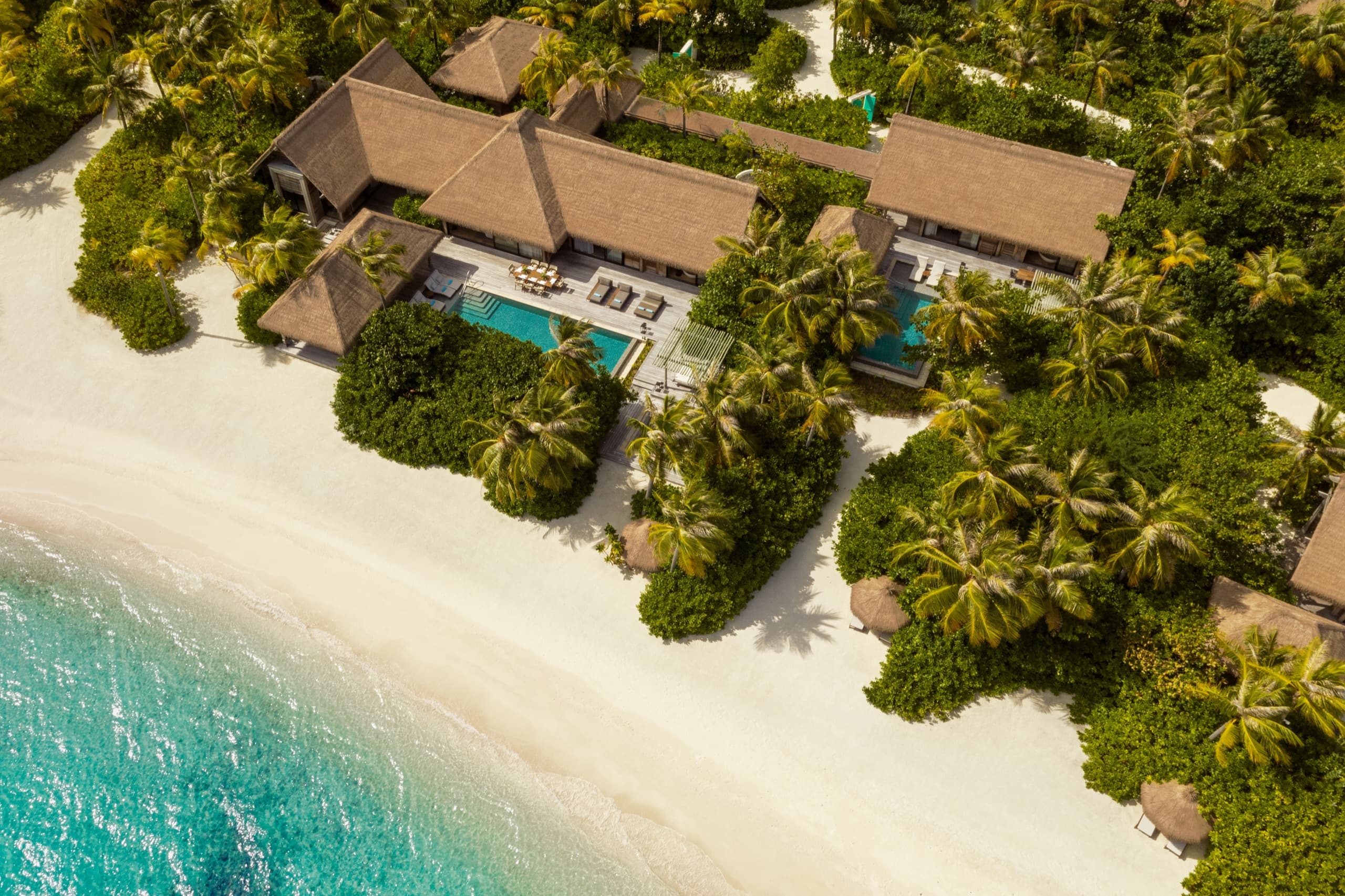 Waldorf Astoria Maldives Ithaafushi — aerial view