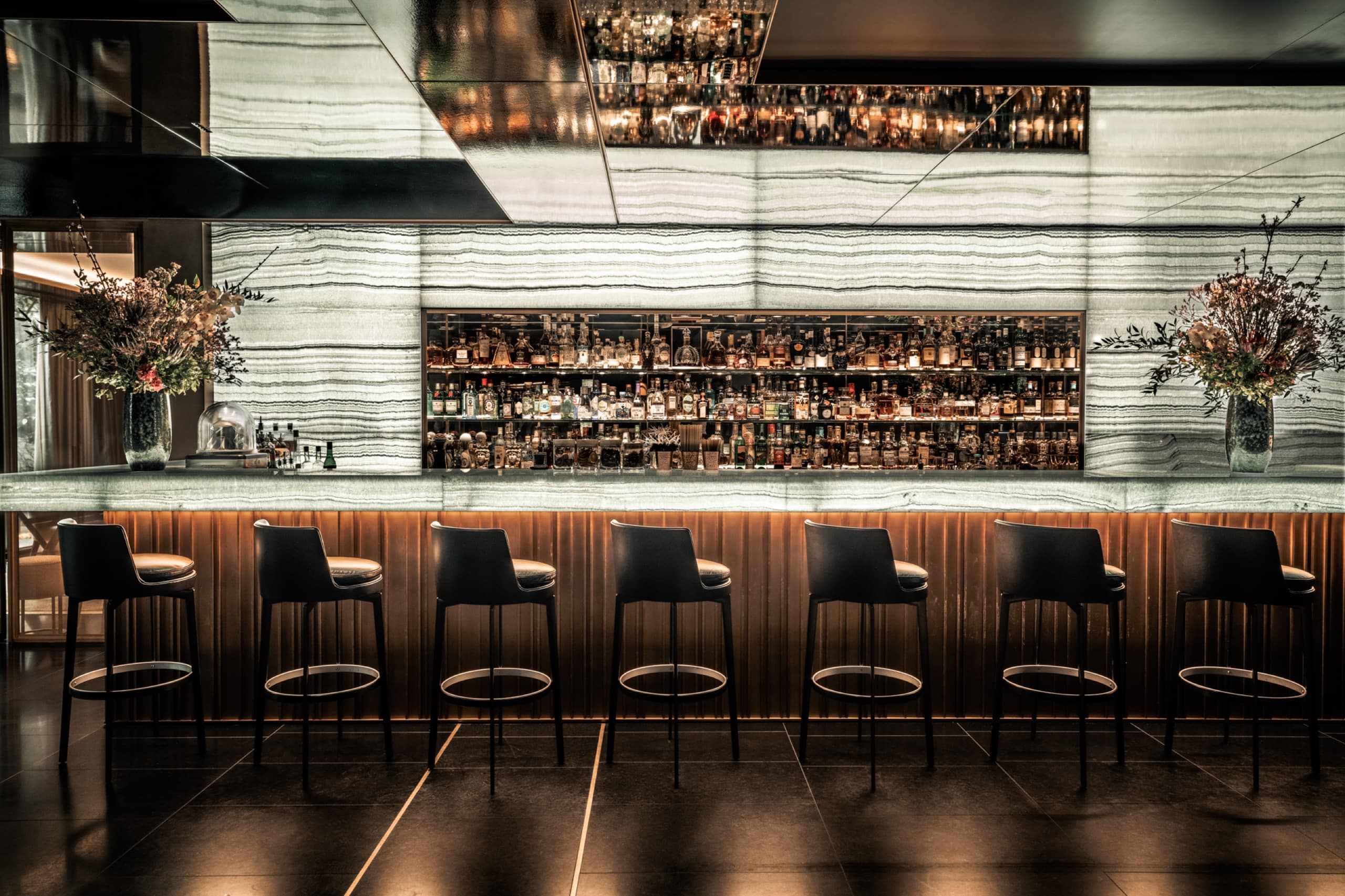 Bvlgari Hotel Paris — bar