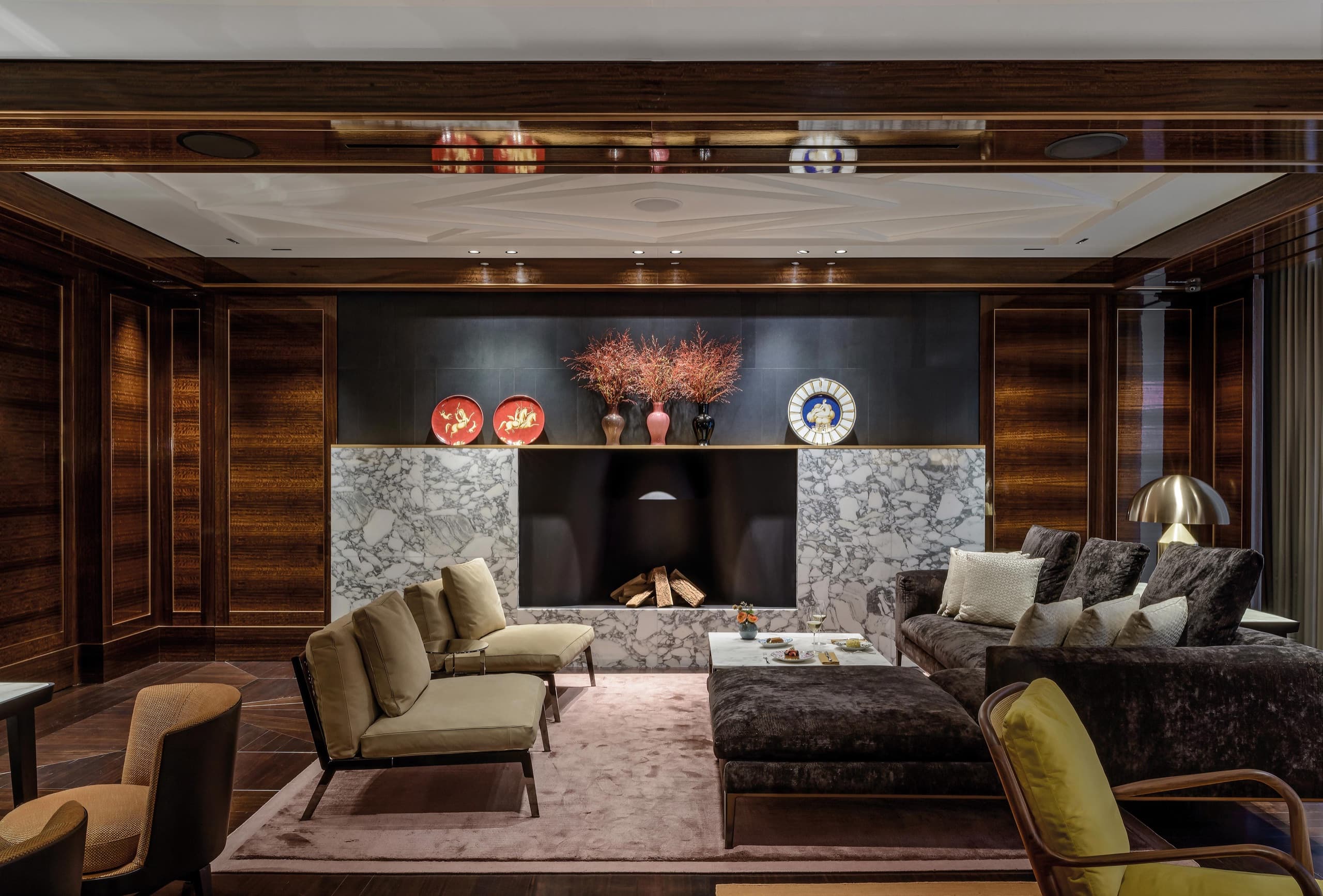 Bvlgari Hotel Paris — bar