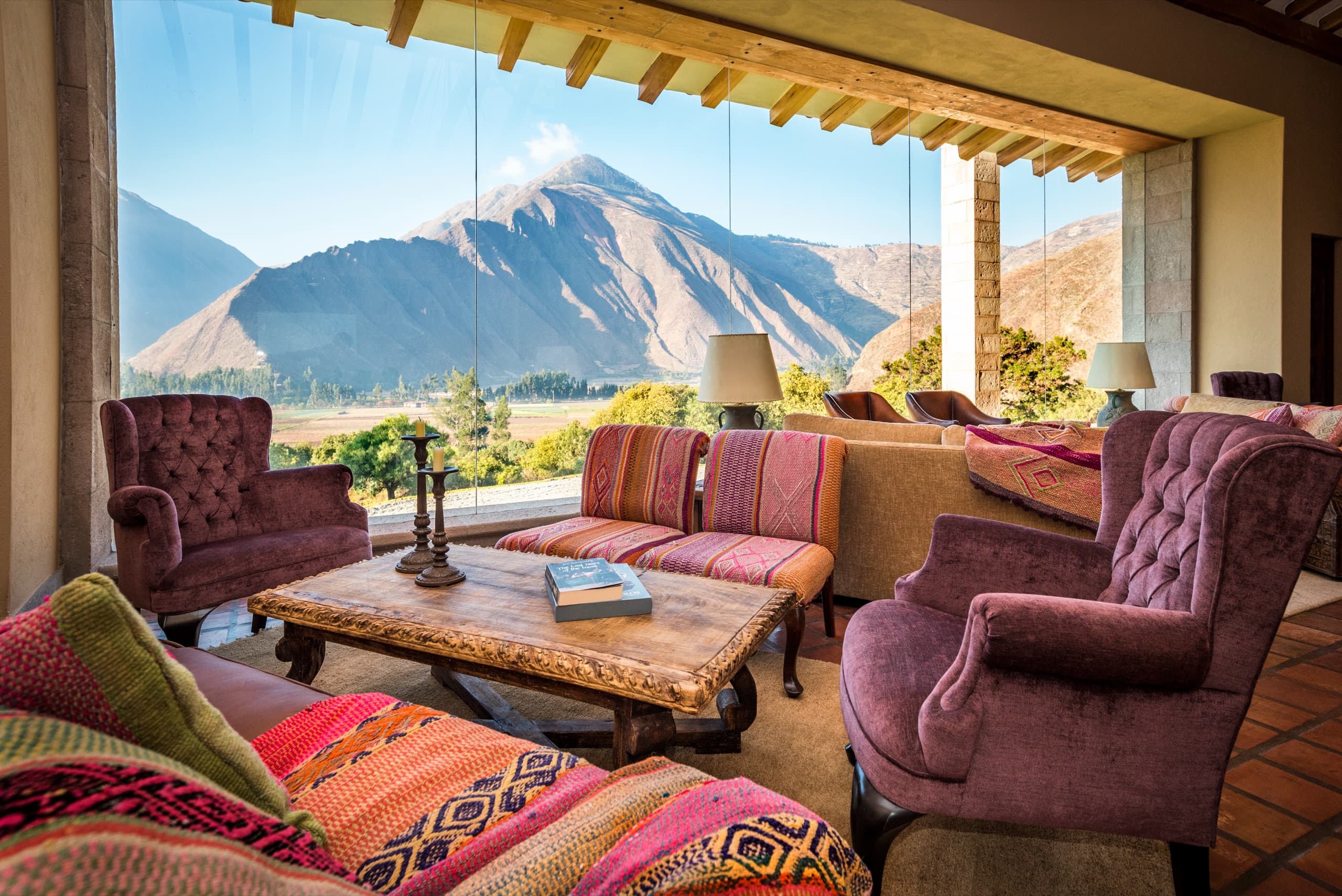 Inkaterra Hacienda Urubamba — lobby