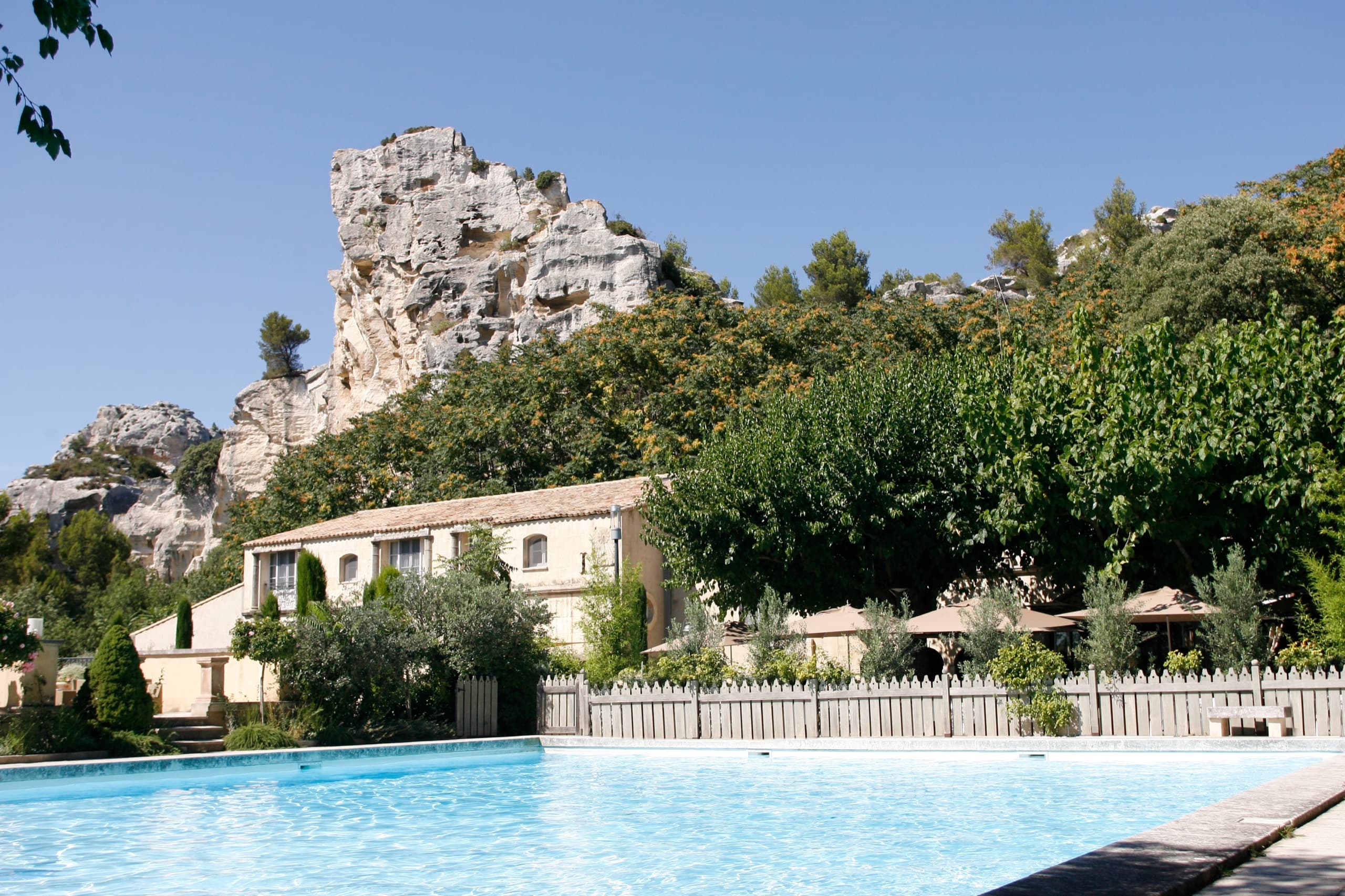 Baumanière Les Baux-de-Provence — exterior