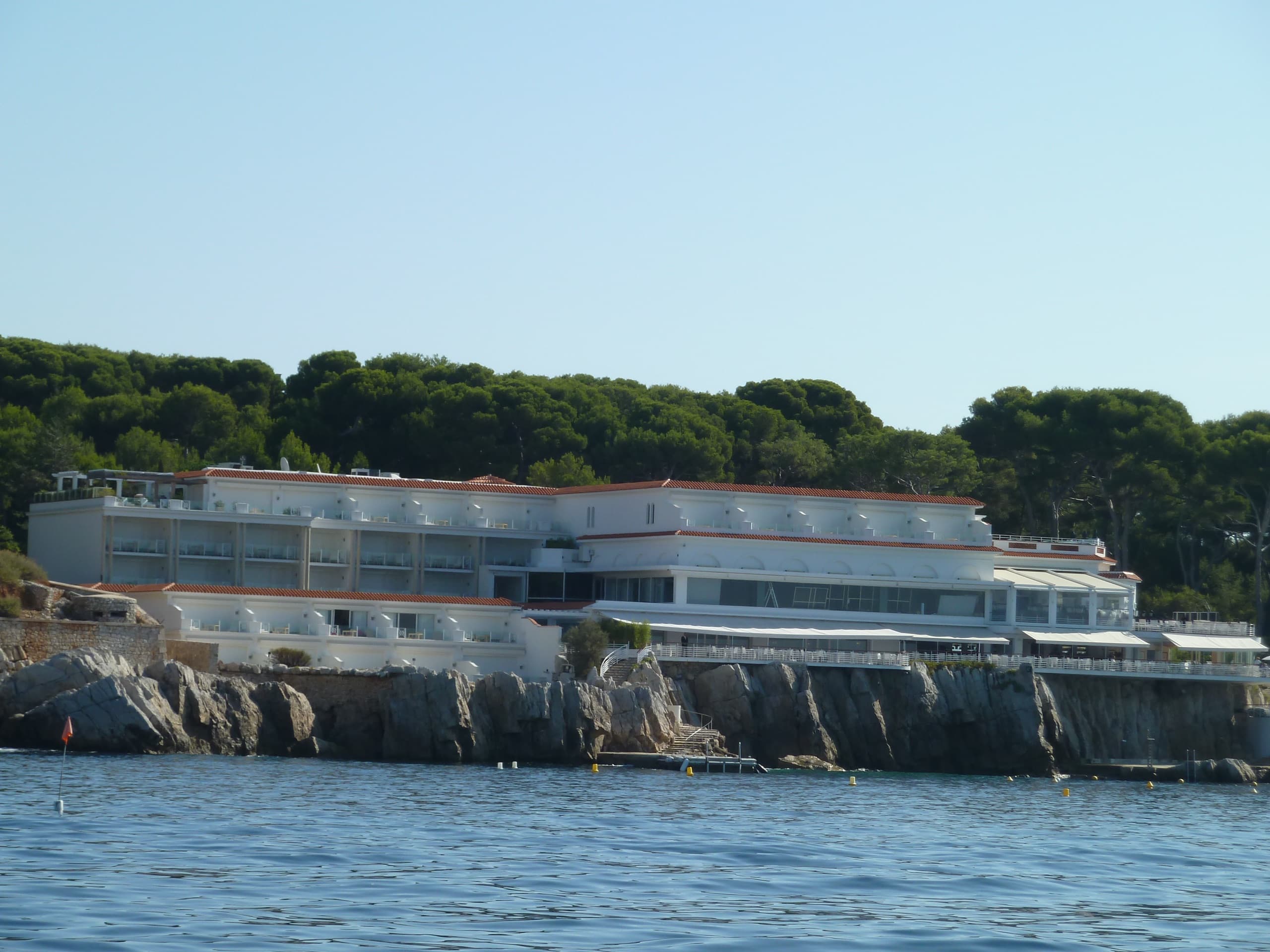 Hotel du Cap-Eden-Roc — exterior