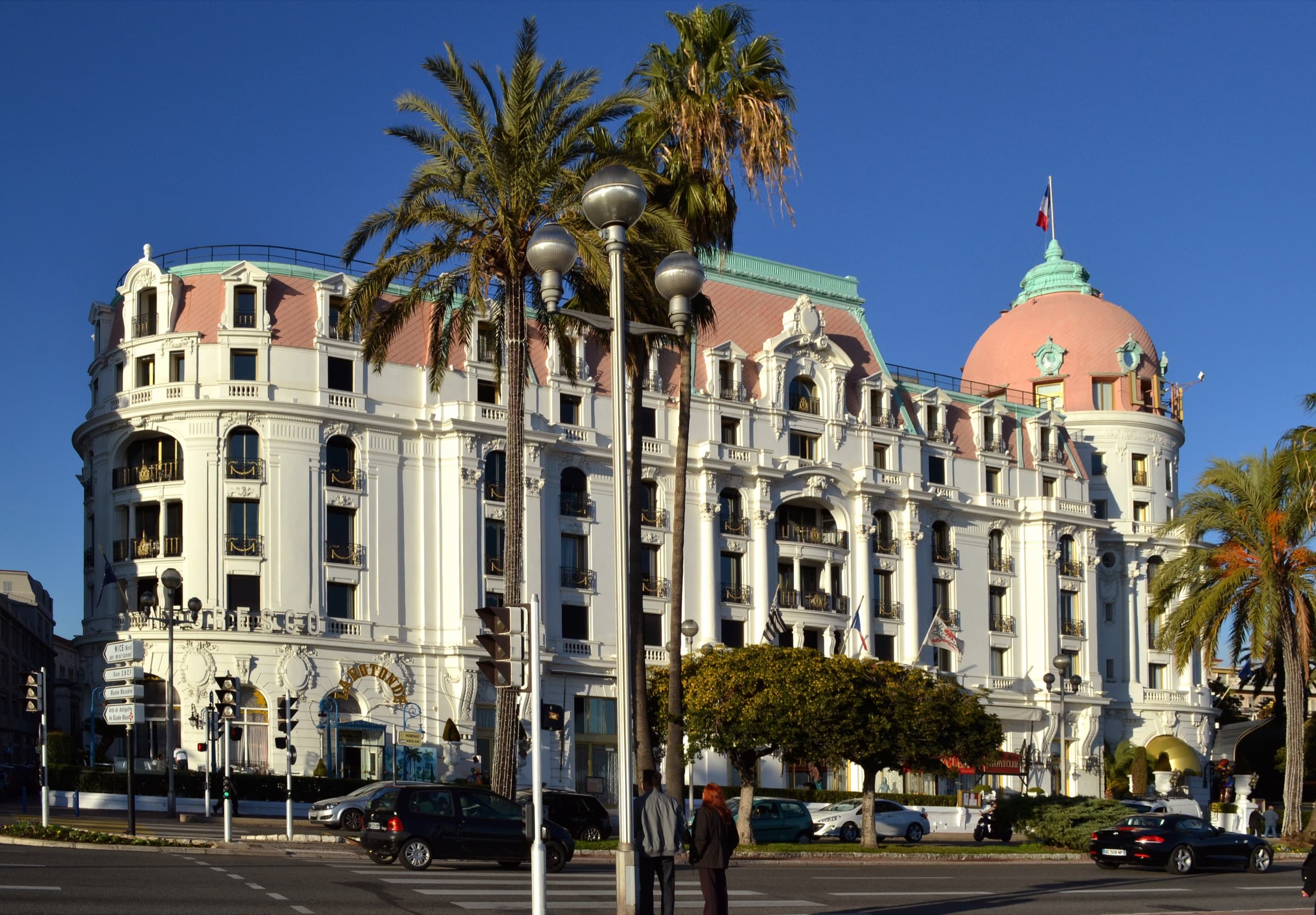 Le Negresco — exterior