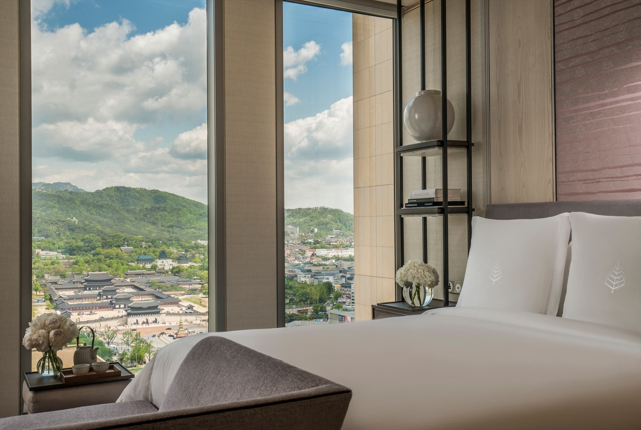 Four Seasons Hotel Seoul — room