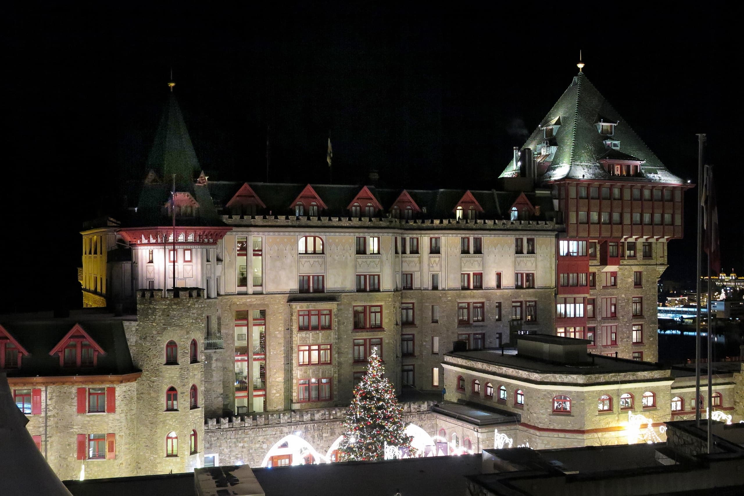 Badrutt's Palace Hotel — exterior