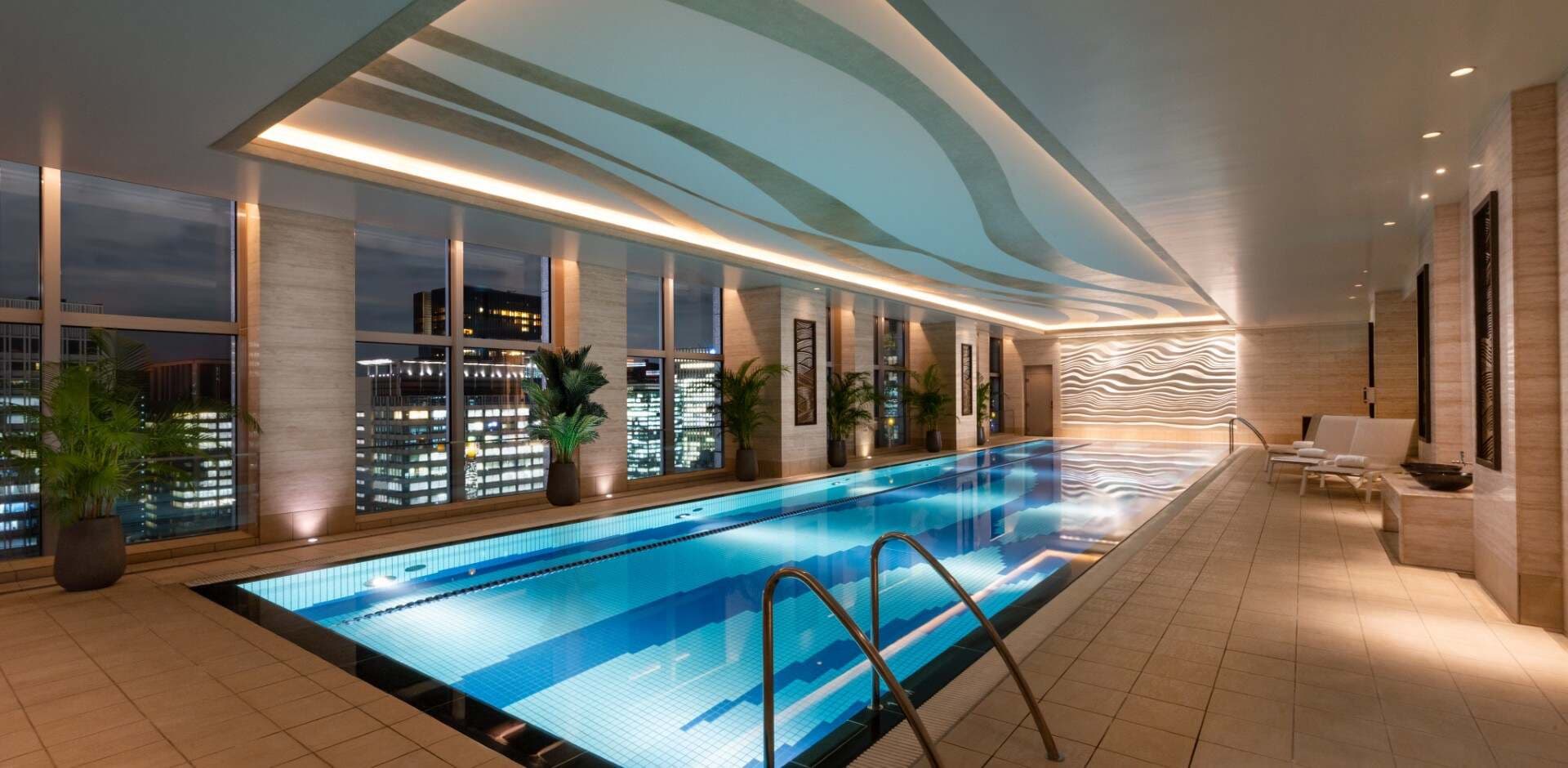Shangri-La Tokyo — pool