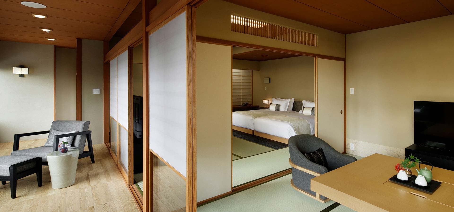 Takanawa Hanakohro — suite