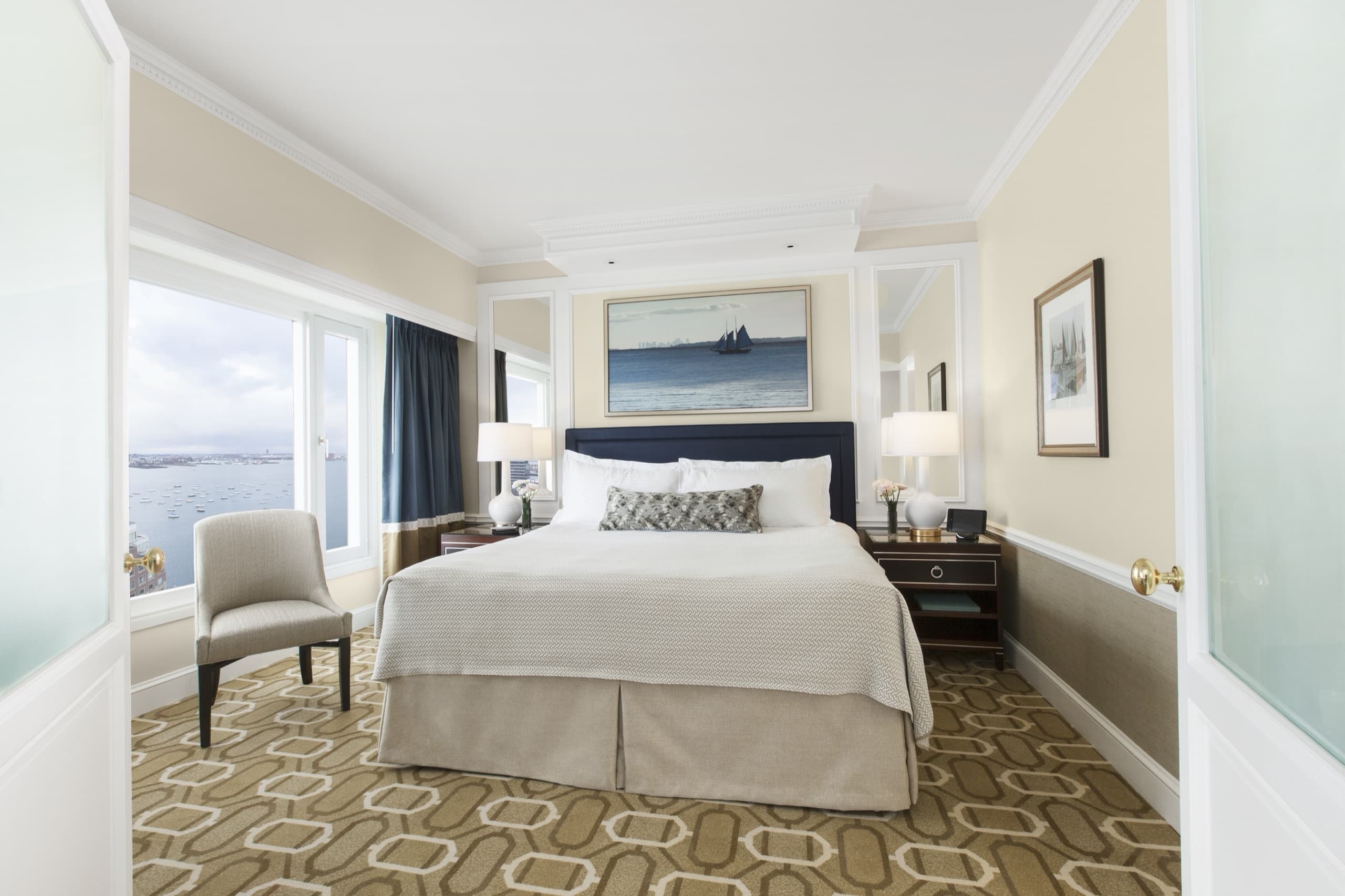 Harbor Suite living room (one-bedroom harbor-view suite)