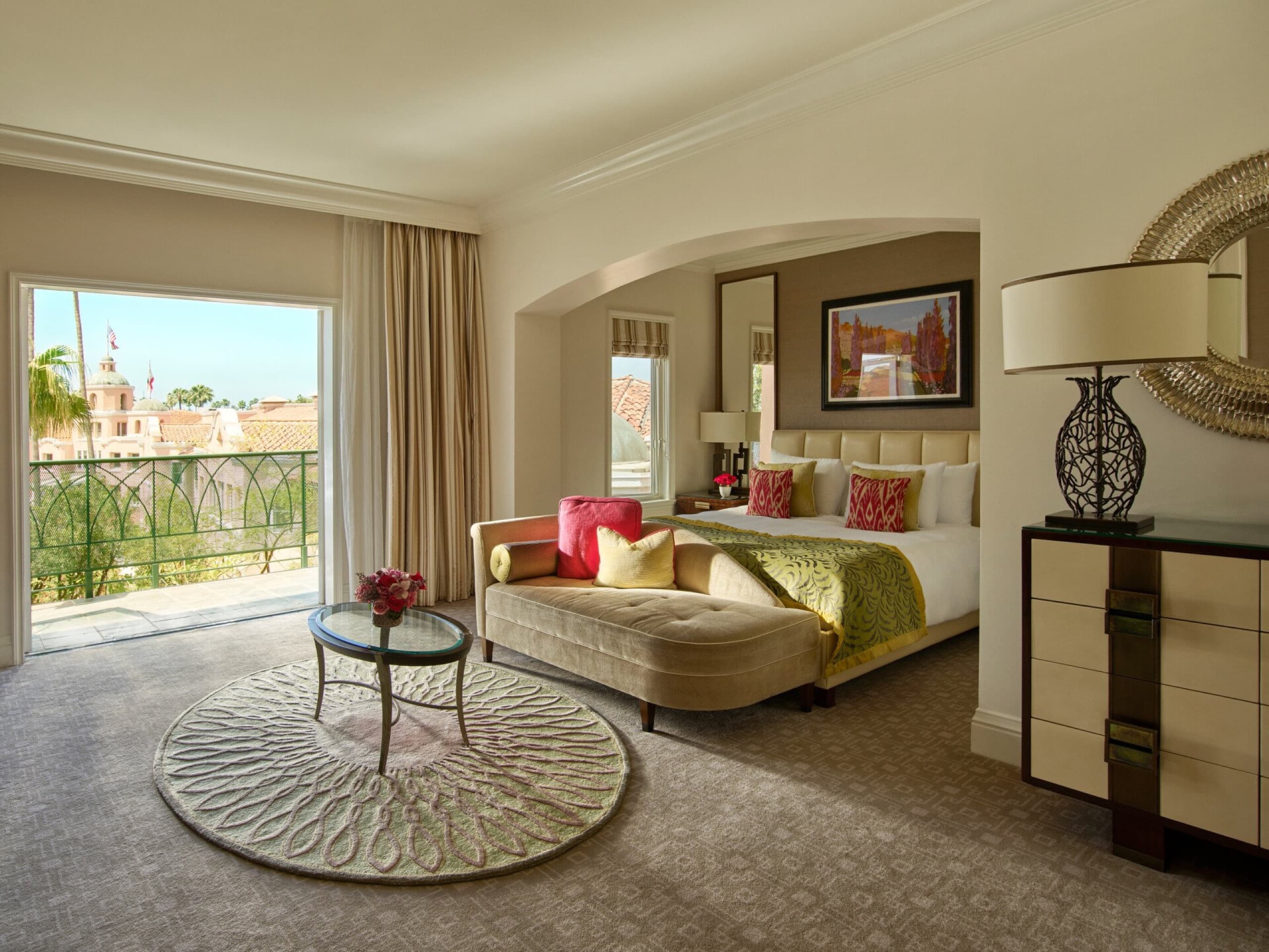 Superior Guestroom with king bed and pink-cupola artwork