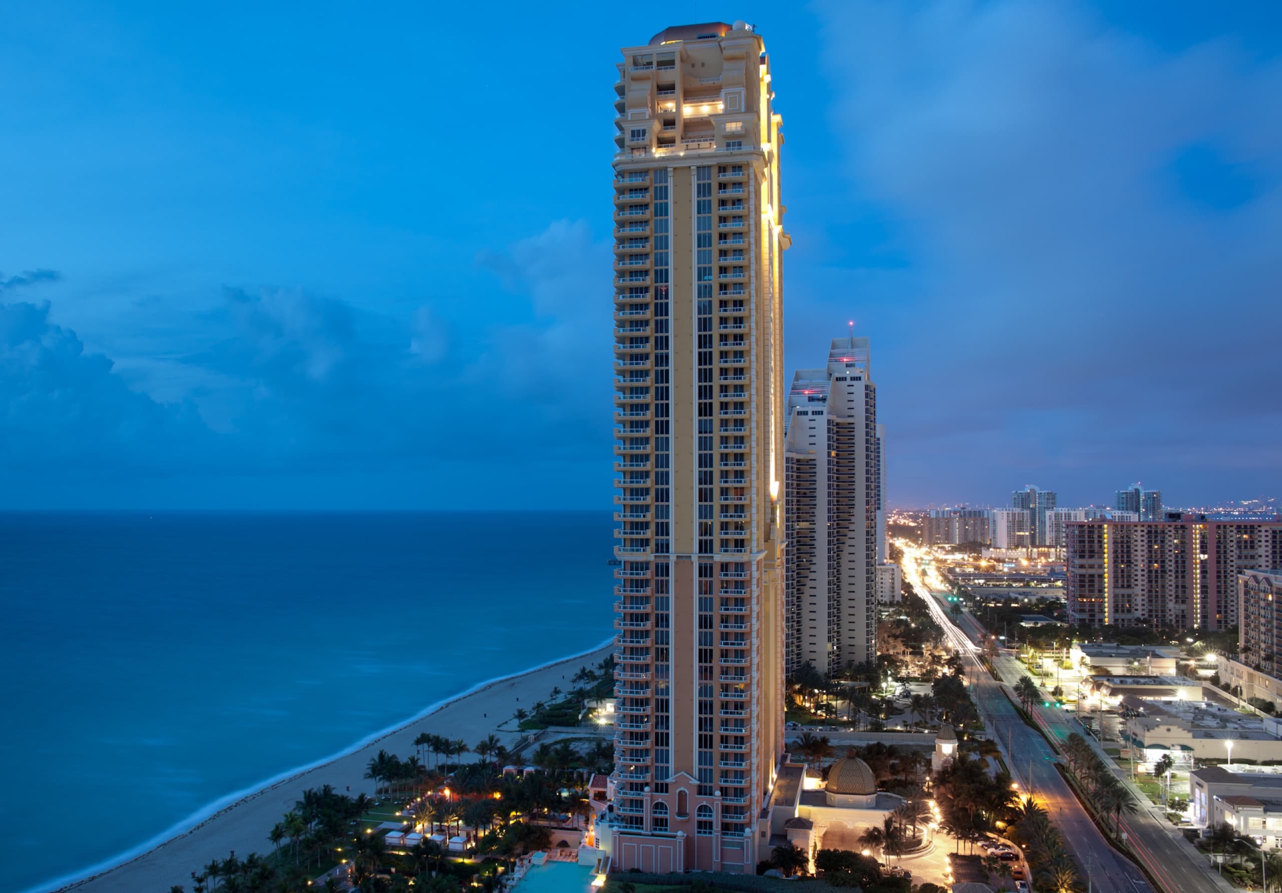 Acqualina Resort & Residences