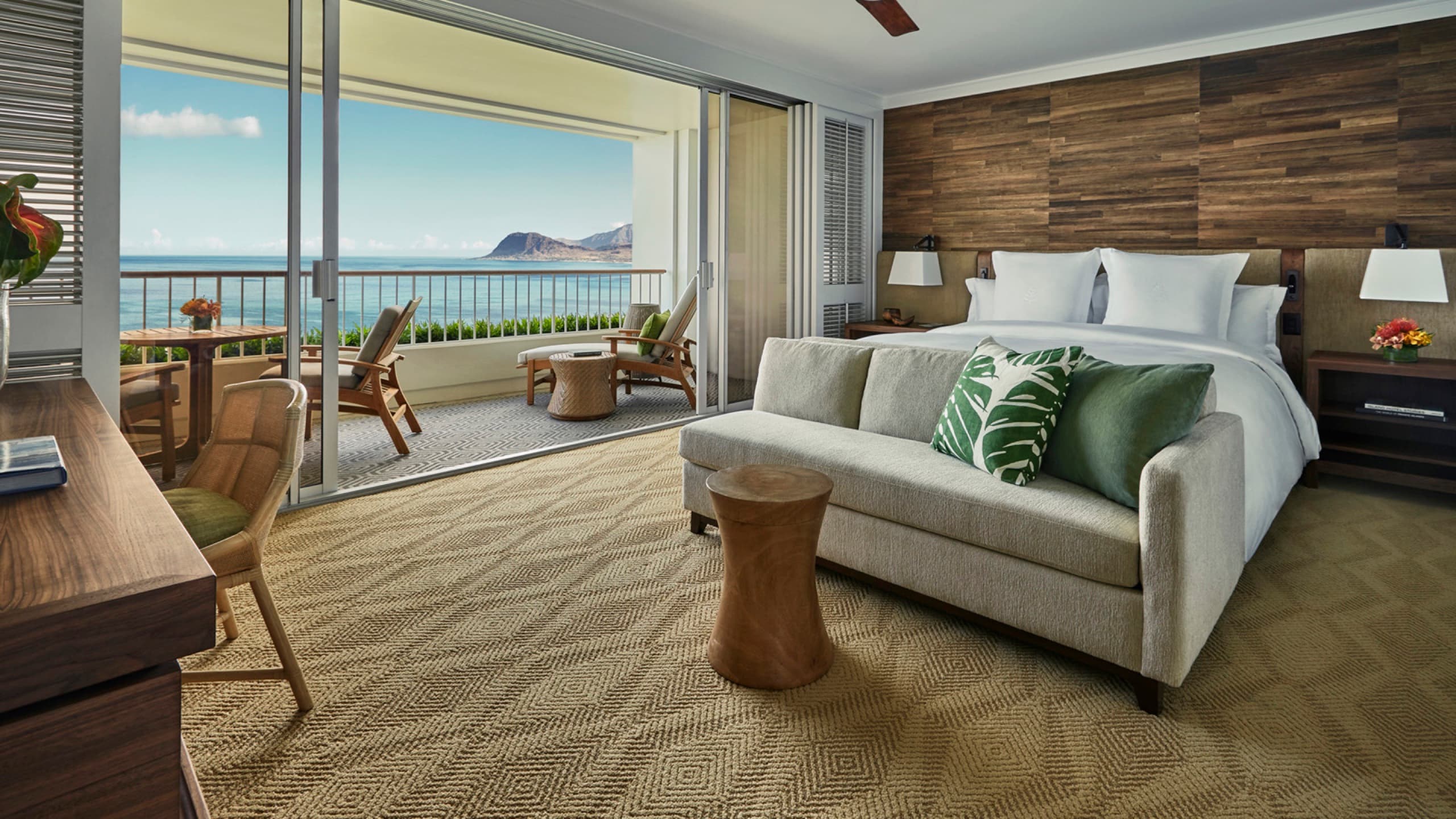 Oceanfront Room - king bed, koa-wood wall and private lanai
