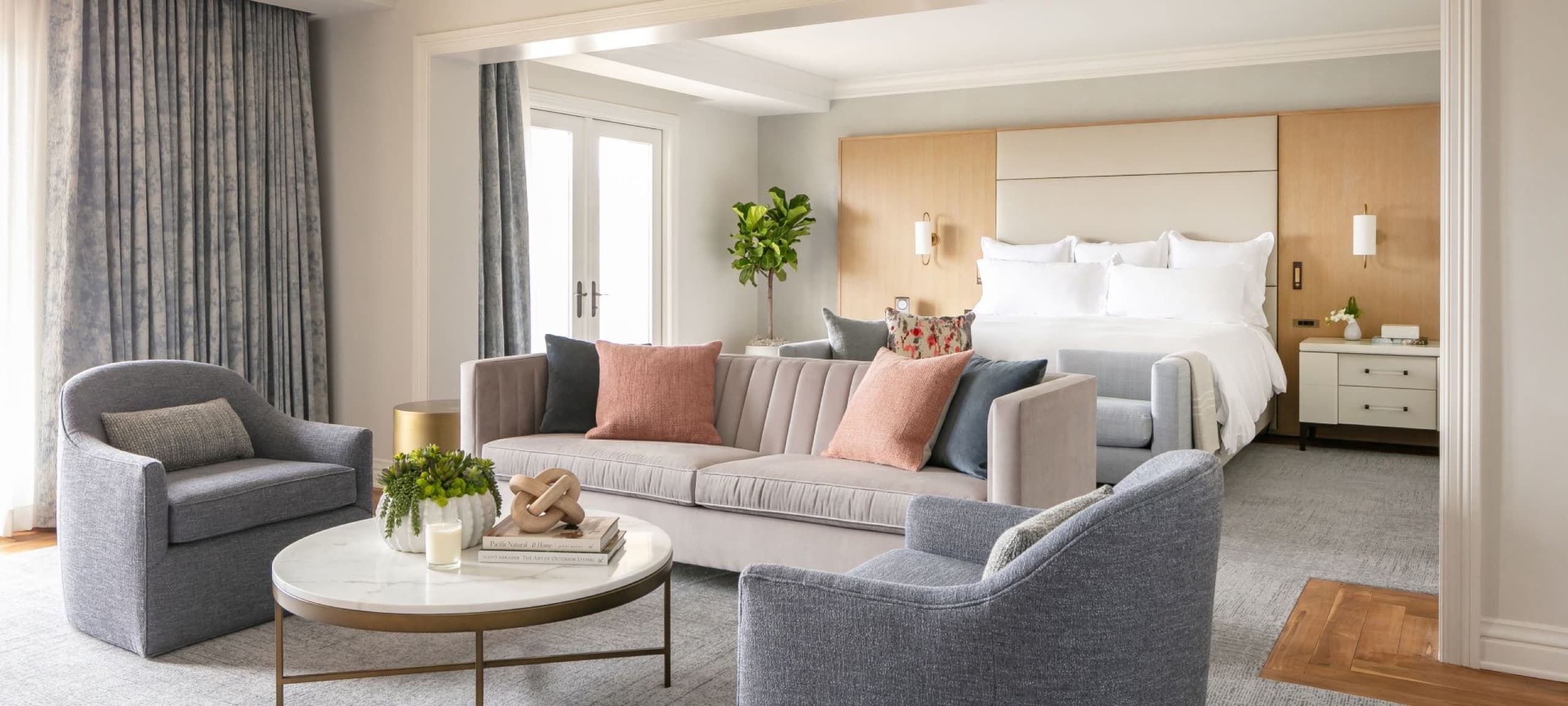 Penthouse Suite - bedroom with lounge seating (Penthouse Suites page: Waldorf Astoria Penthouse / Ocean Grand Penthouse)