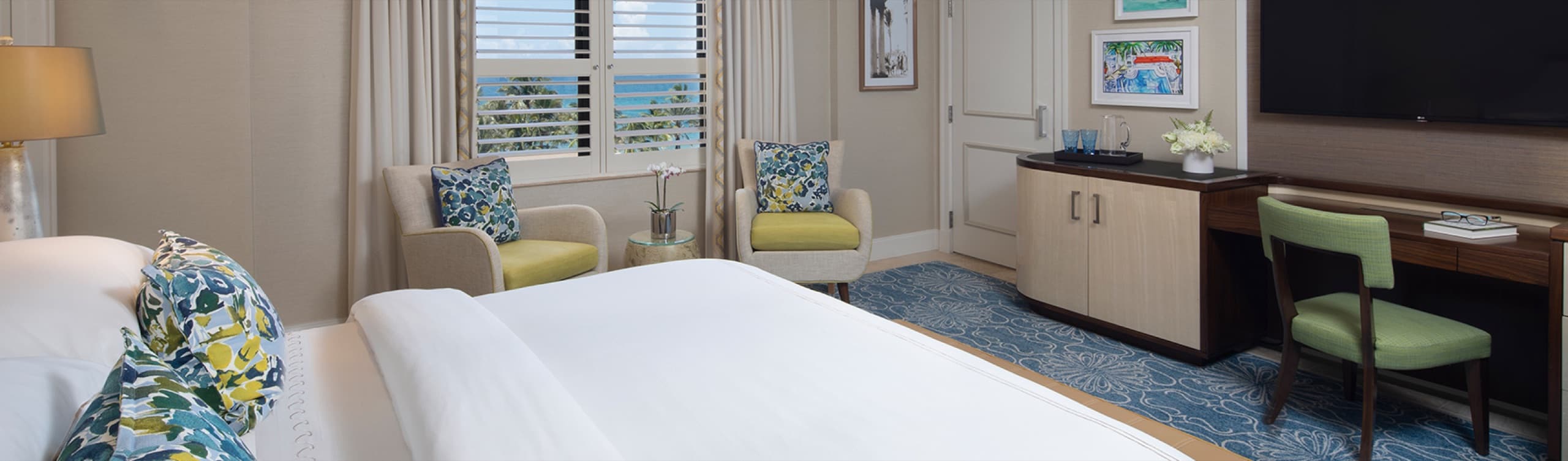 Atlantic Guest Room with Oceanfront View, king bed and Juliet balcony