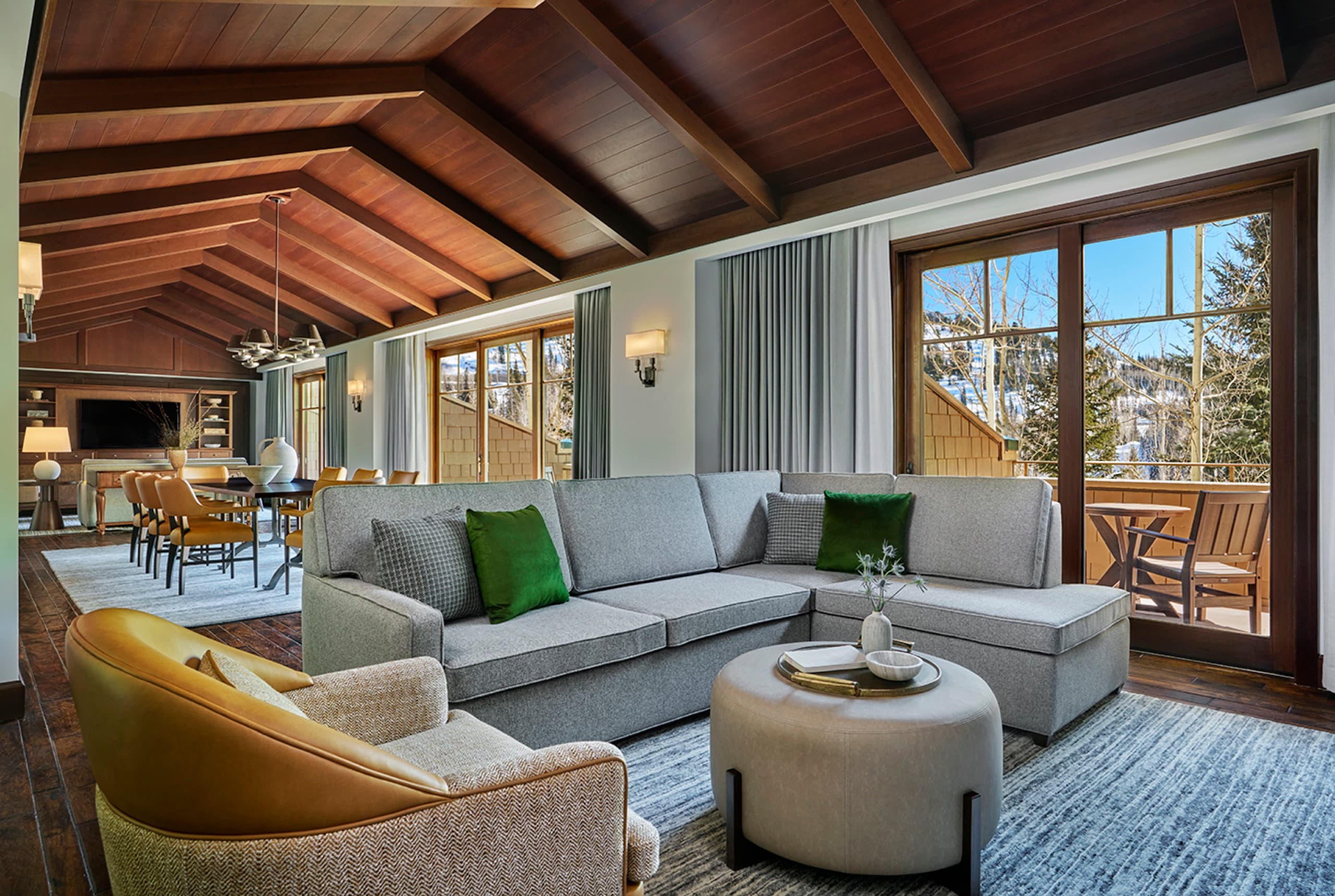 Presidential Suite (Flagstaff Two Bedroom Suite, 3,200 sq ft) — vaulted living room opening to the slopes