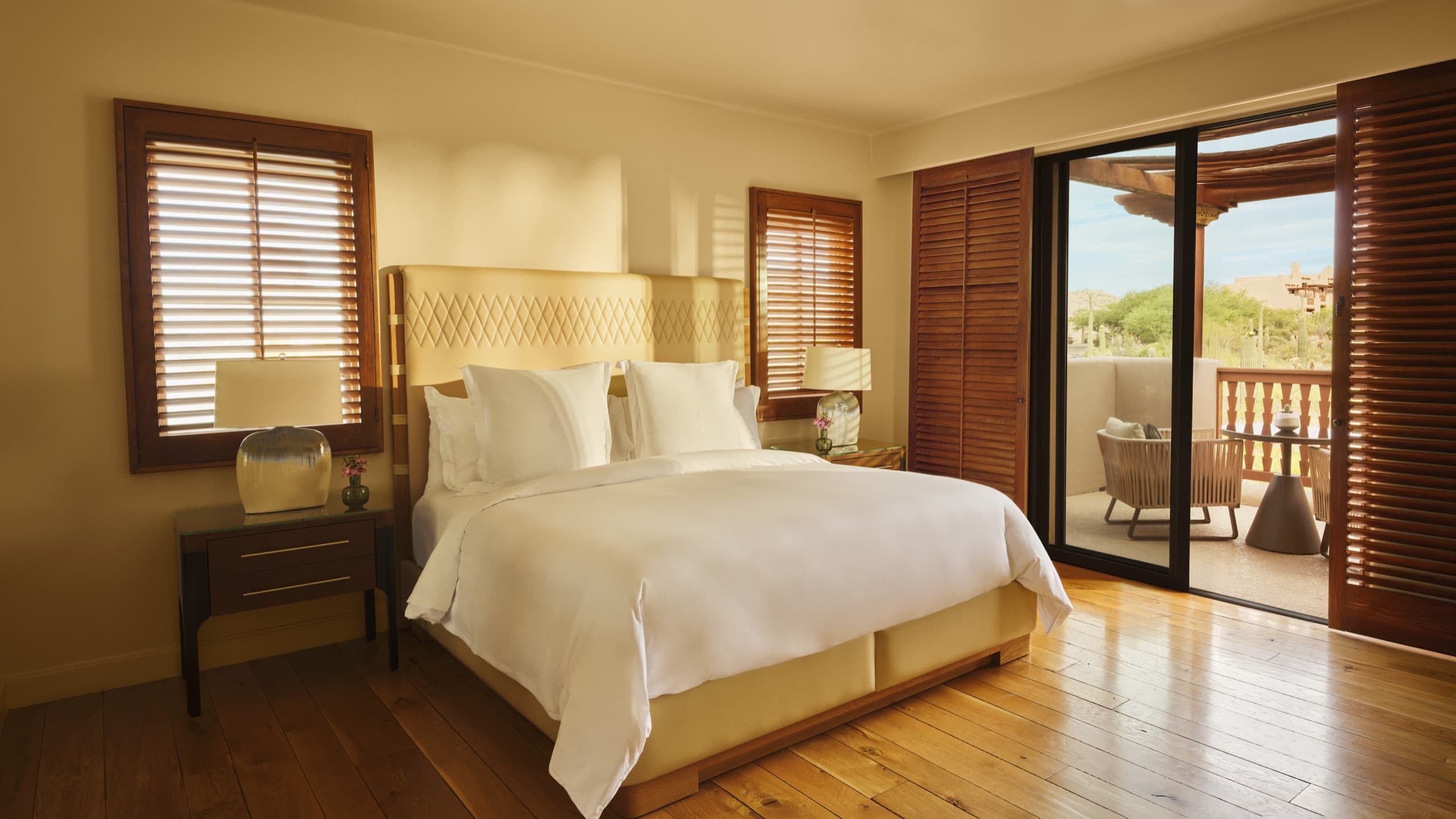 Reata Pass One-Bedroom Suite — bedroom