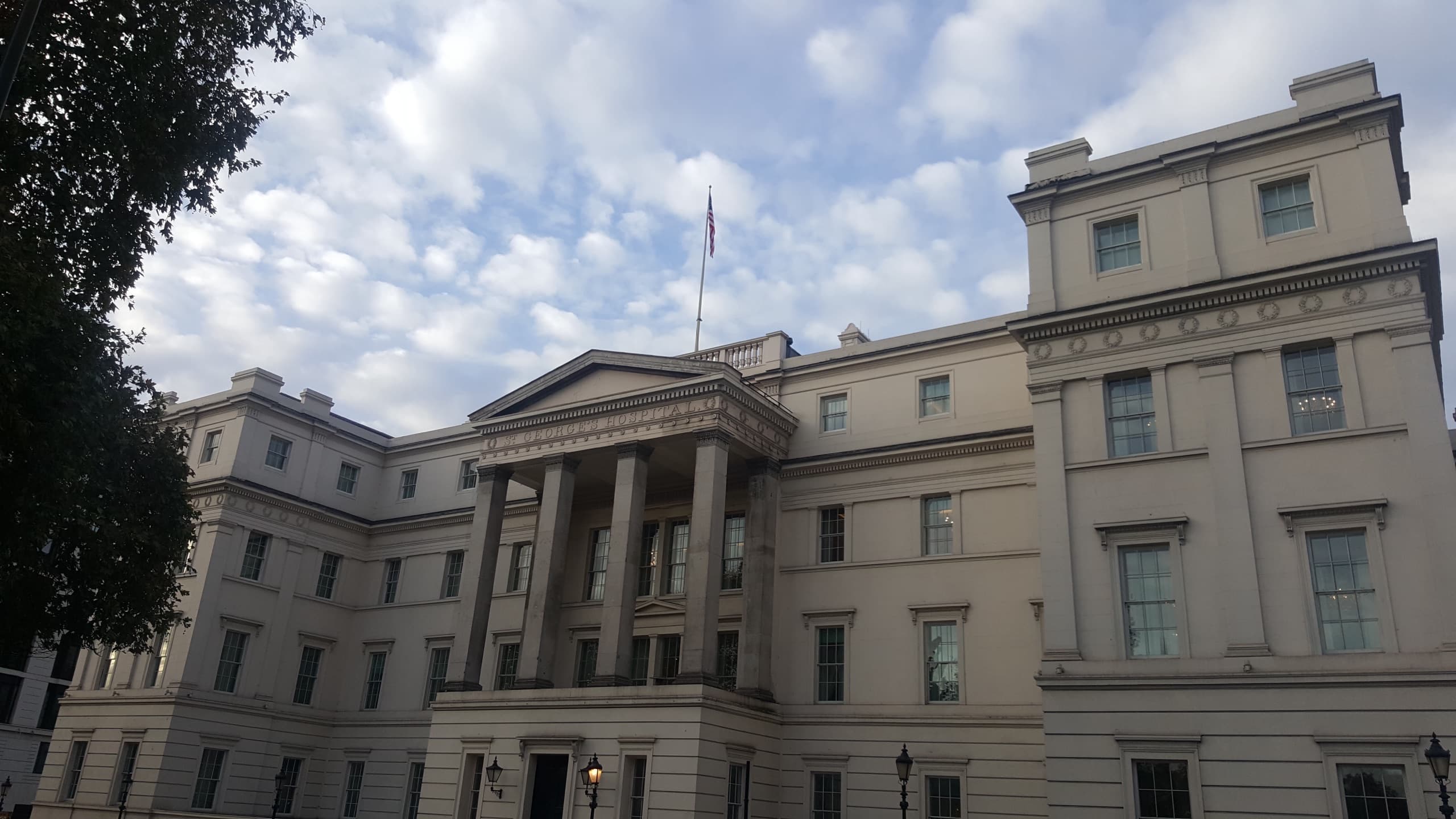 The Lanesborough — exterior