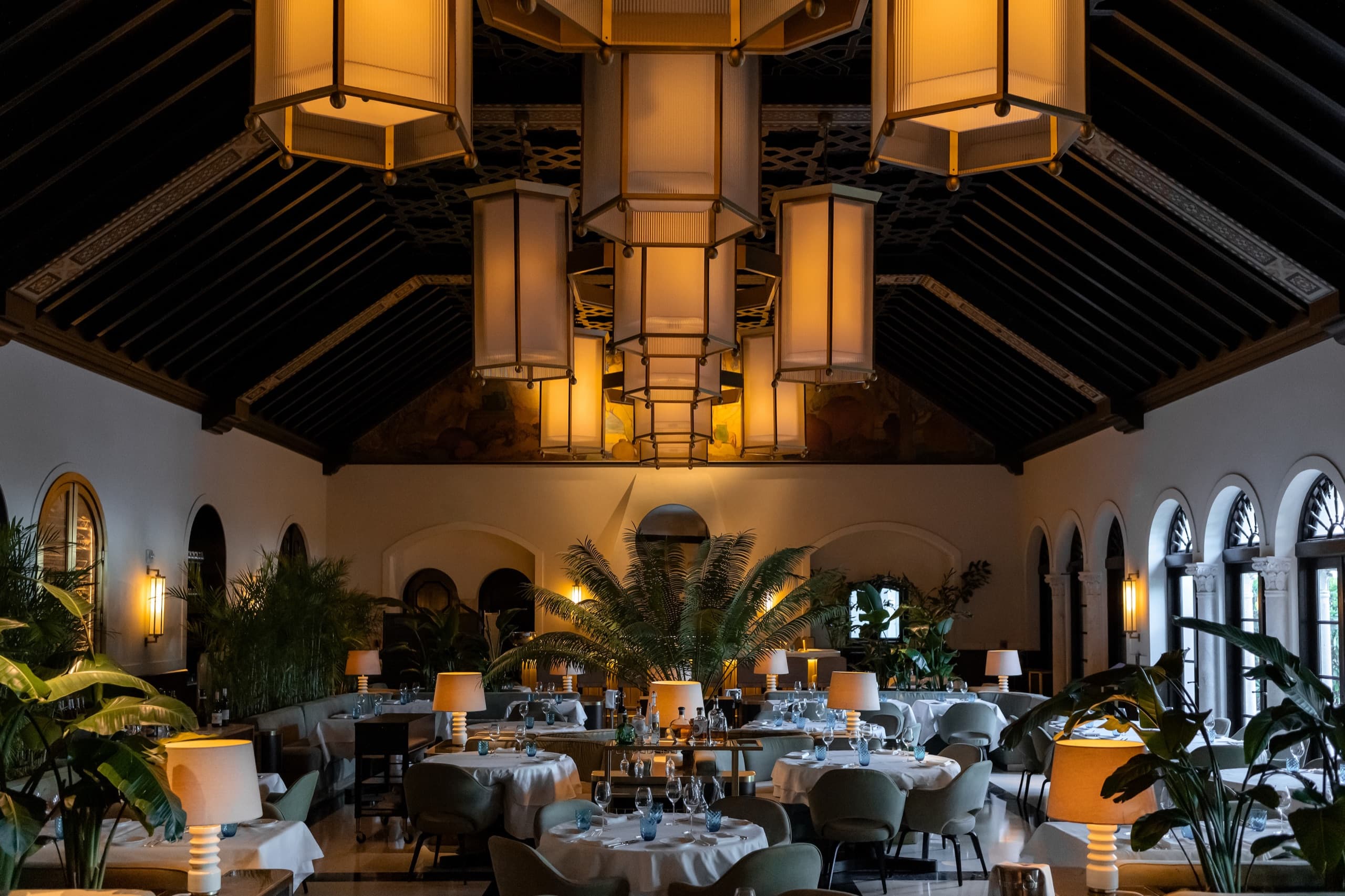 Four Seasons Hotel at The Surf Club · Miami
