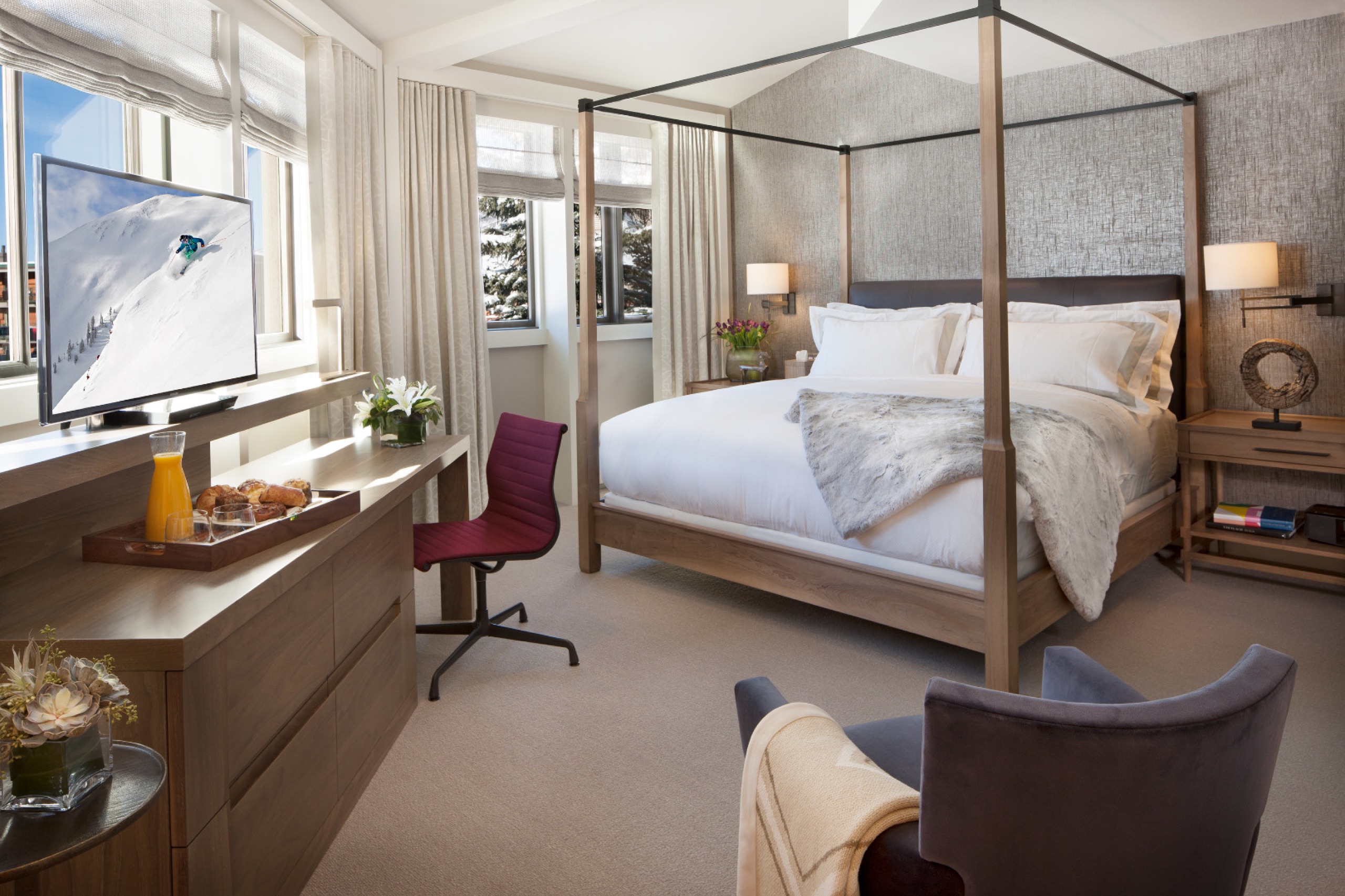 The Little Nell Suite living room