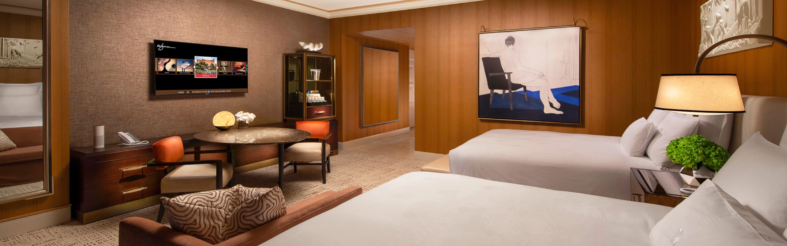 Wynn Tower Suites King – guestroom (press, full frame)