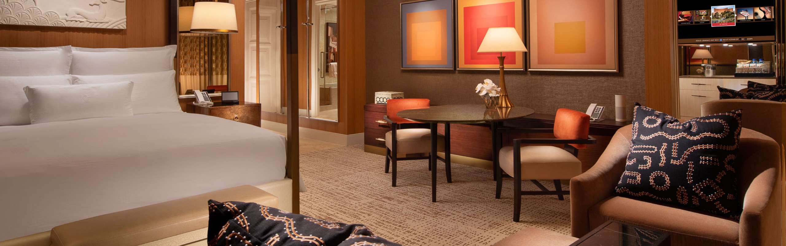 Wynn Tower Suites King – main view (official hero strip)