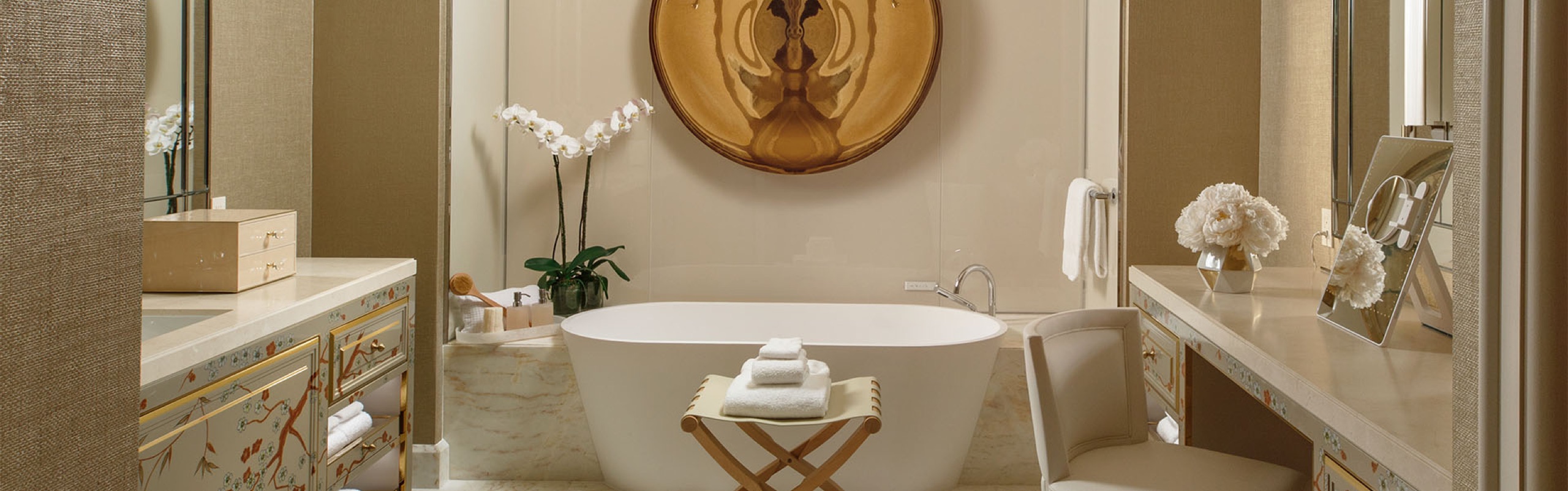 Wynn Fairway Villa – living room (official hero strip, May 2025 shoot)
